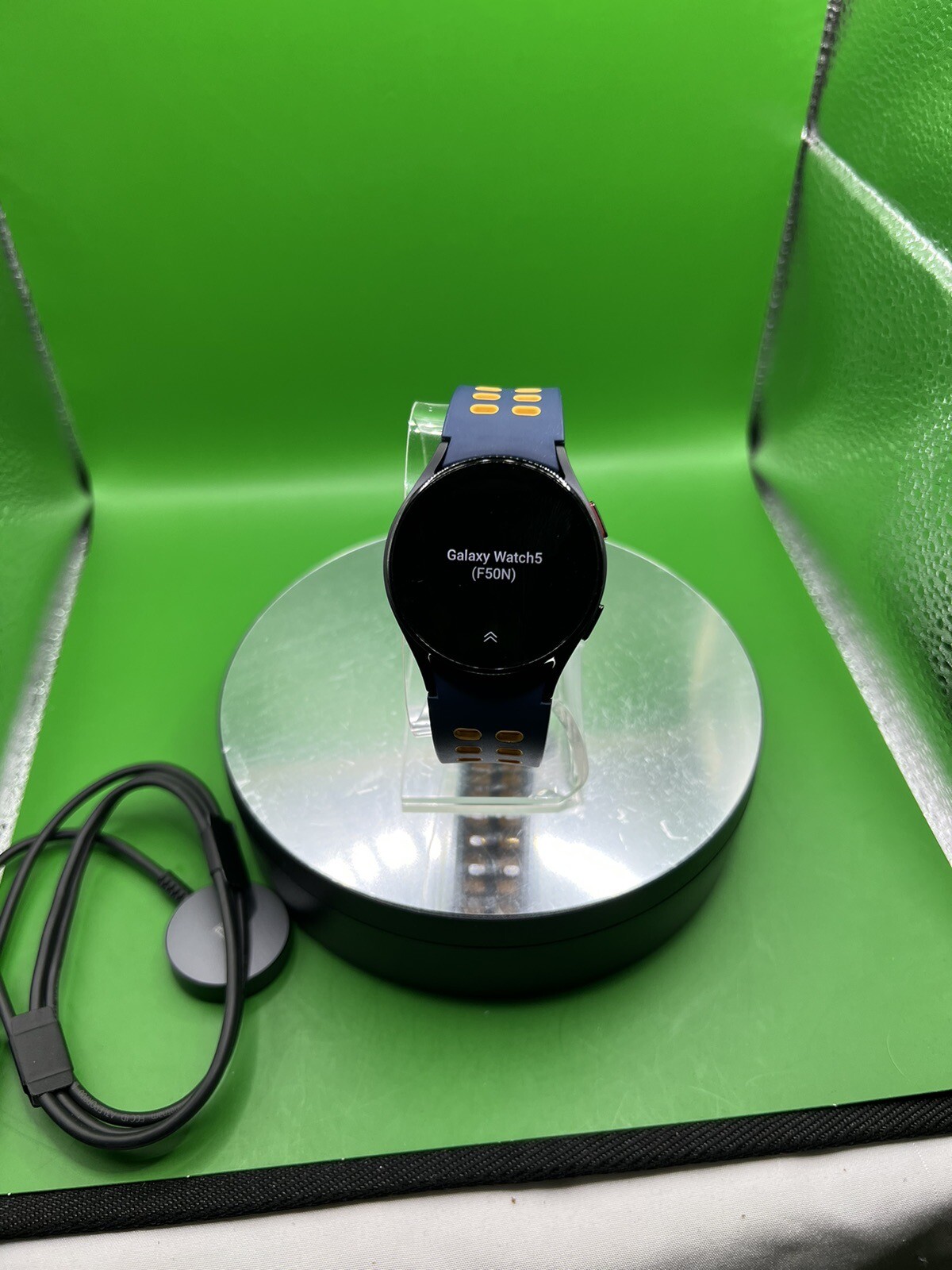 Samsung Galaxy Watch 5 SM-R900 – 40mm GPS WIFI