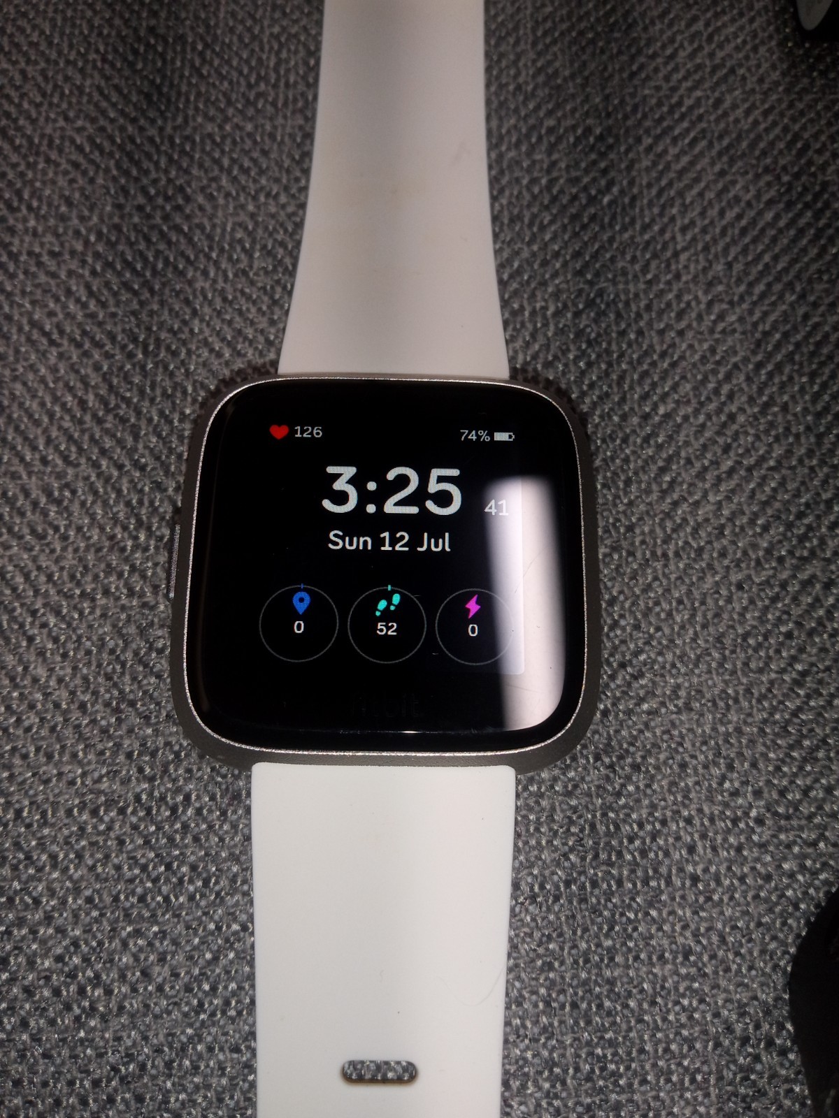 Fitbit Versa Lite Activity Tracker Fitness Smartwatch FB415 Small White Band