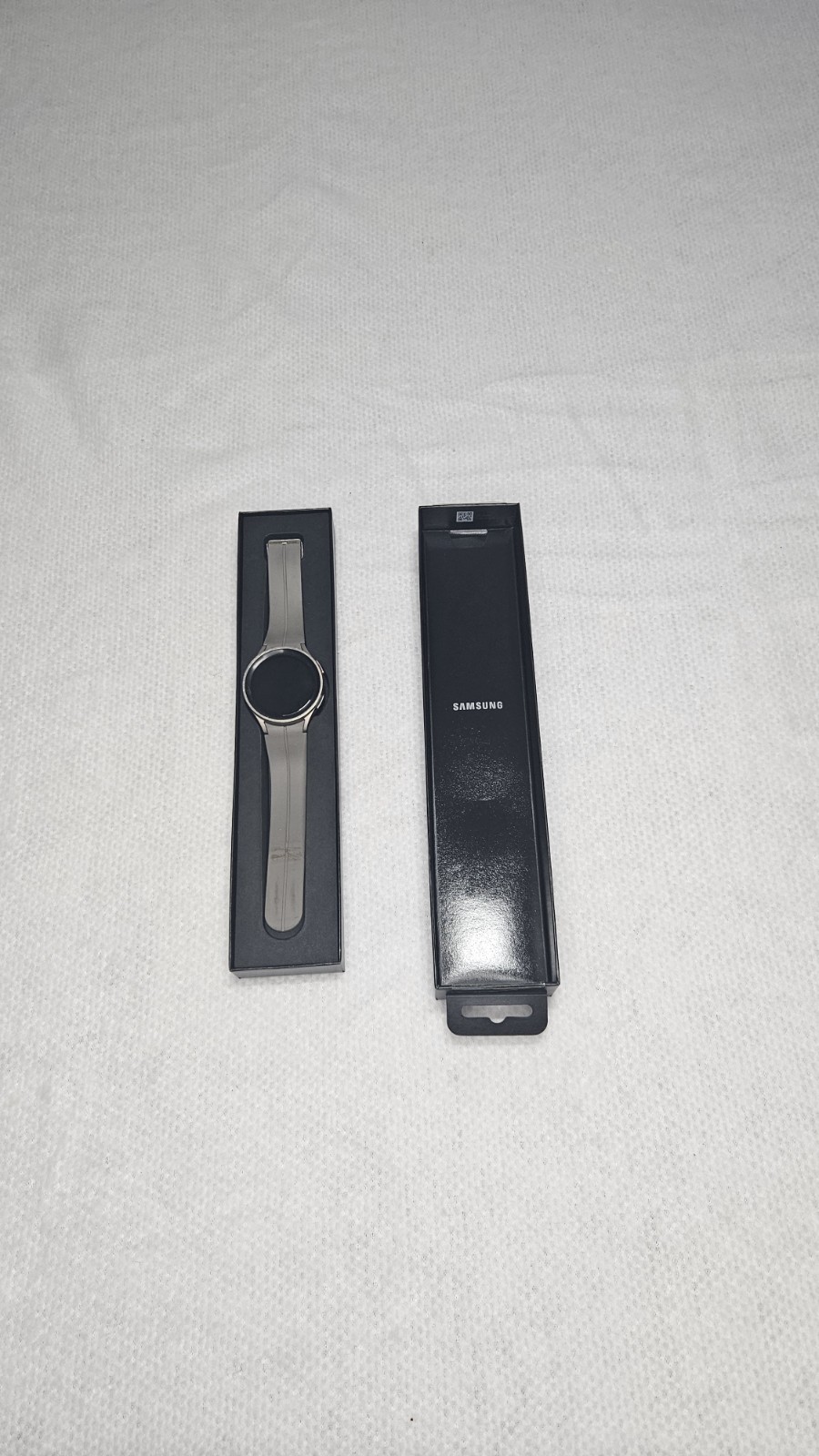 Samsung Galaxy Watch5 Pro Silver Case Gray Band Android Compatible