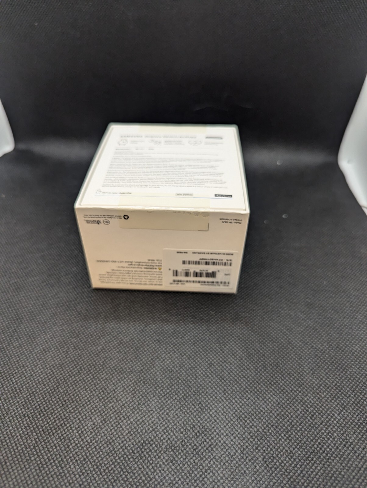 Samsung Galaxy Watch Active 2 SM-R820 44mm Aluminum Case with Sport Band…