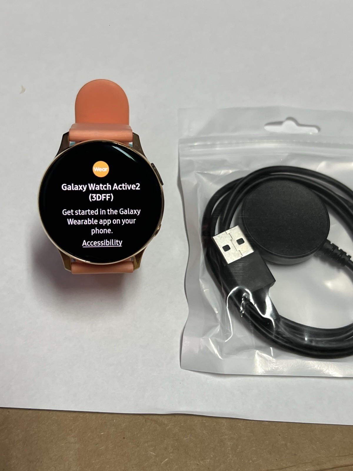 Samsung Galaxy Watch Active 2 SM-R835 40mm Gold-Tone Stainless Steel Case
