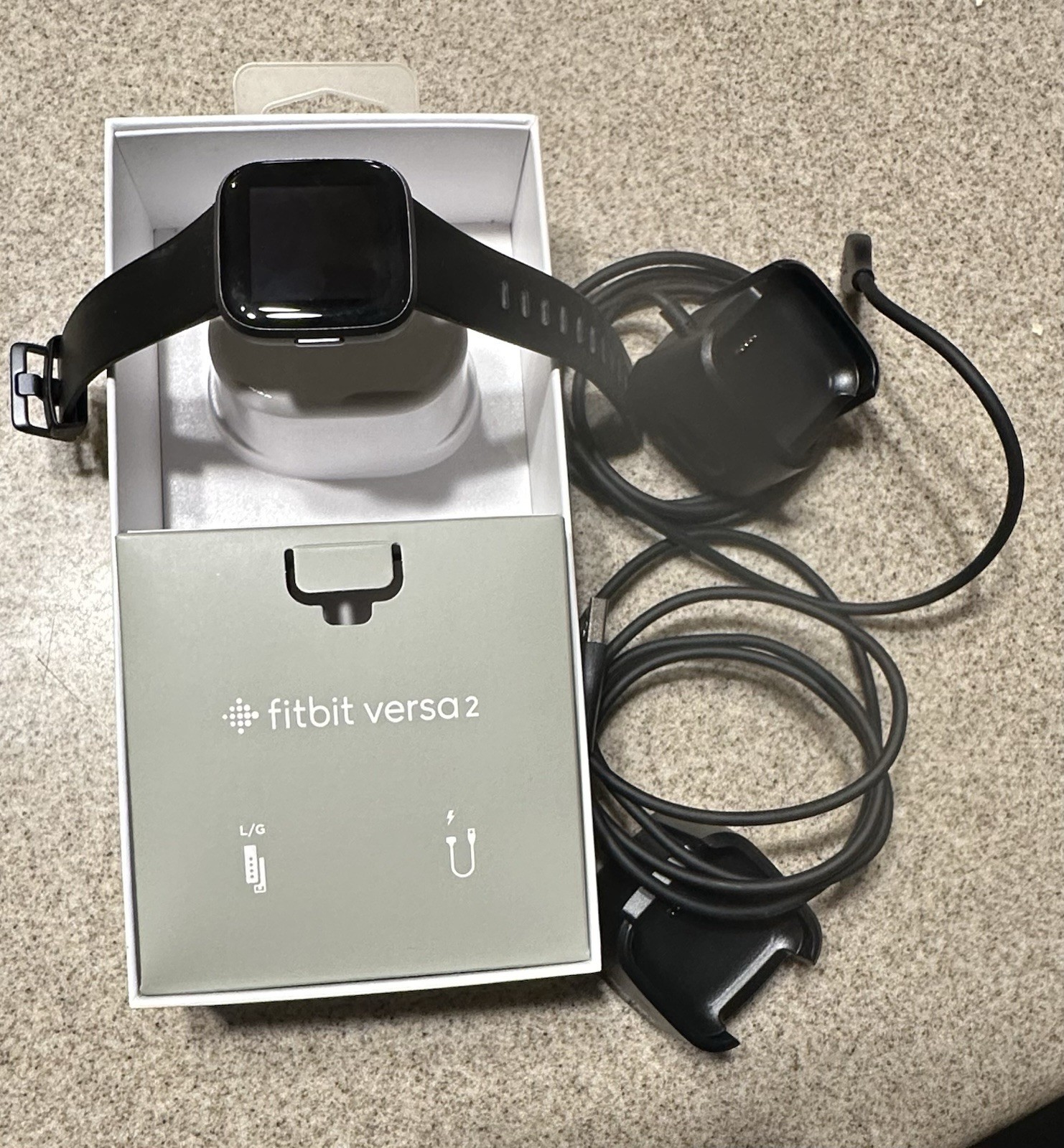 Fitbit Versa 2 Smart Watch & Accessories – Doesn’t Turn On – For Parts Only