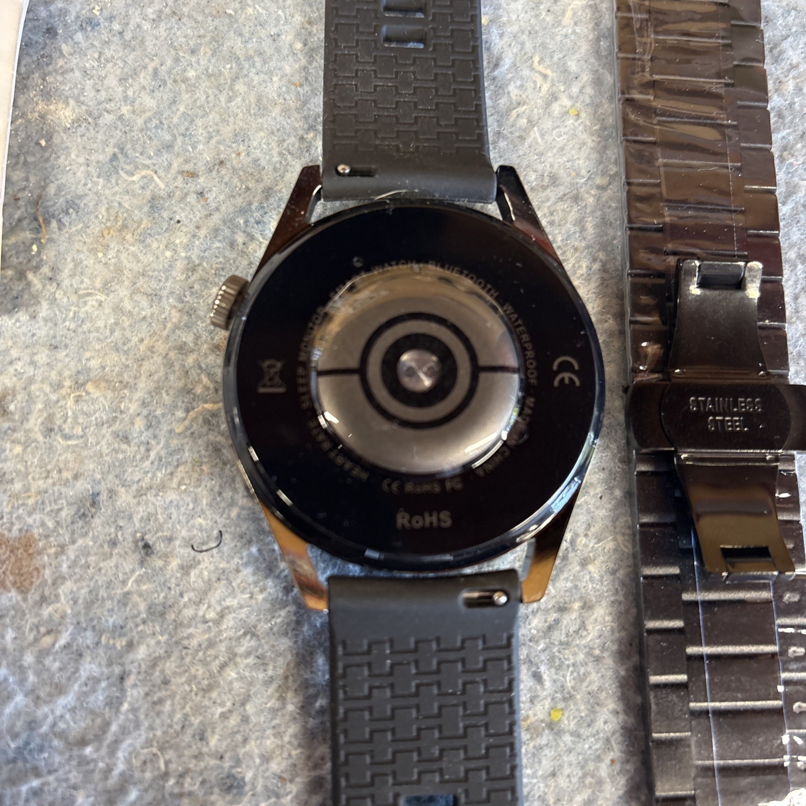 HW28 Smart Watch Wearfit Pro NFC Bluetooth Fitness Tracker Men and Women