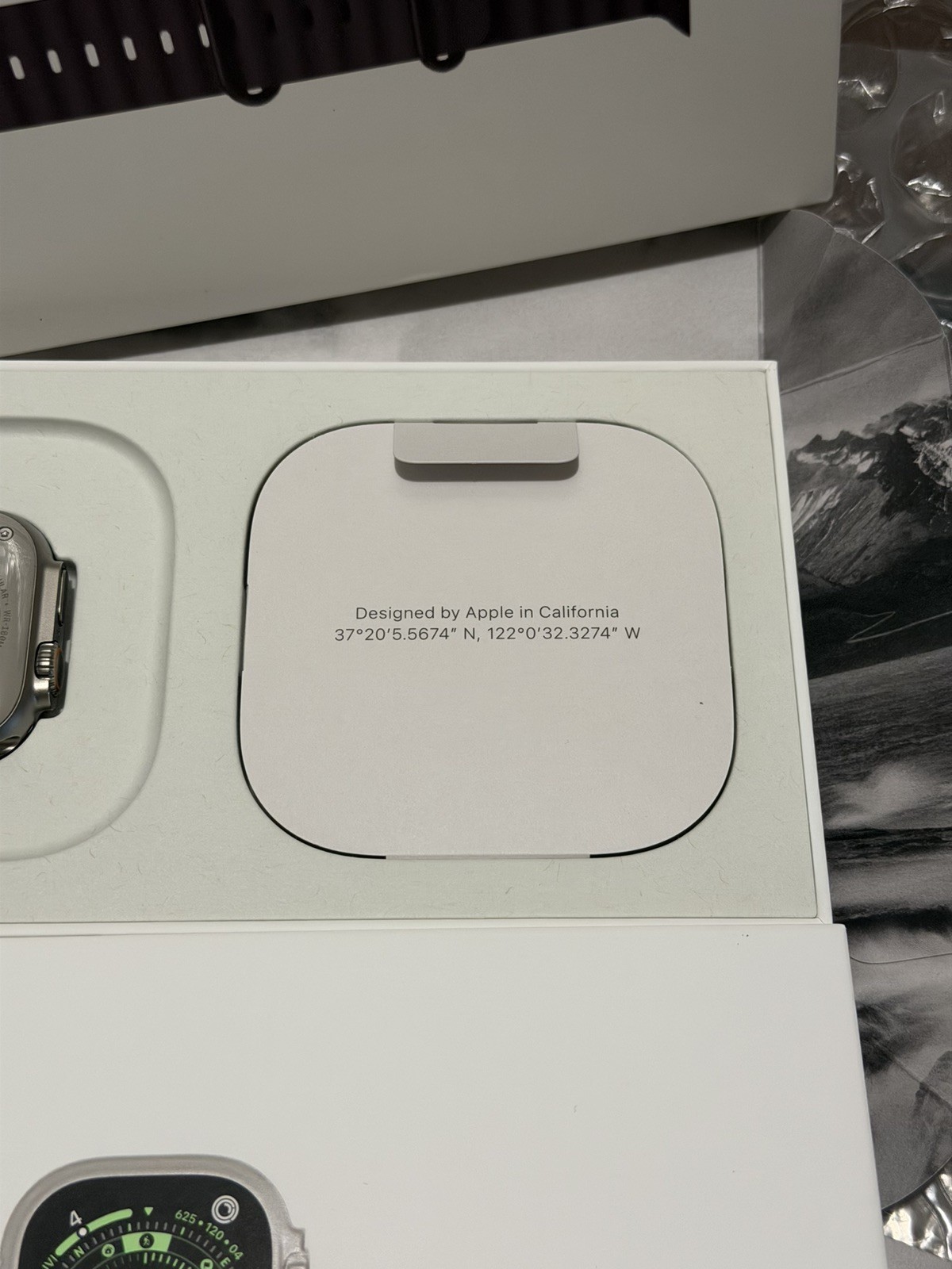 Apple Watch Ultra 3 49mm Natural Ti 64GB, Unlocked, Pristine, New Condition.
