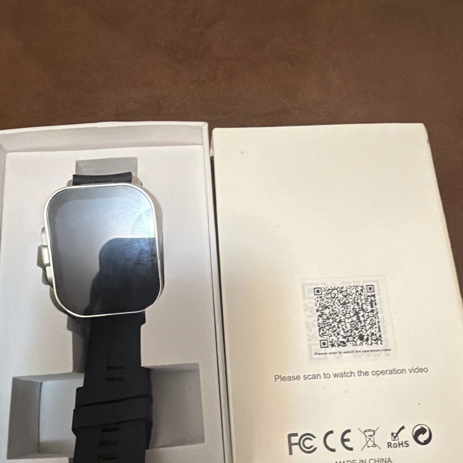 Smart watch 46mm Silver Metal Case Black Silicone Band with earbuds