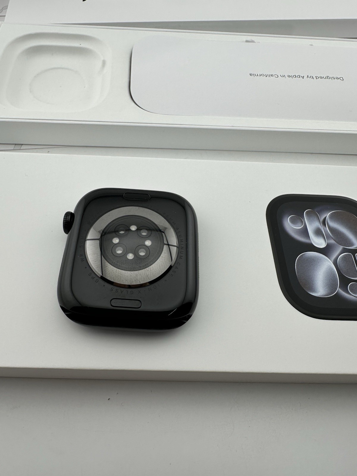 Apple Watch Series 11 46mm Jet Black M/L GPS Open Box
