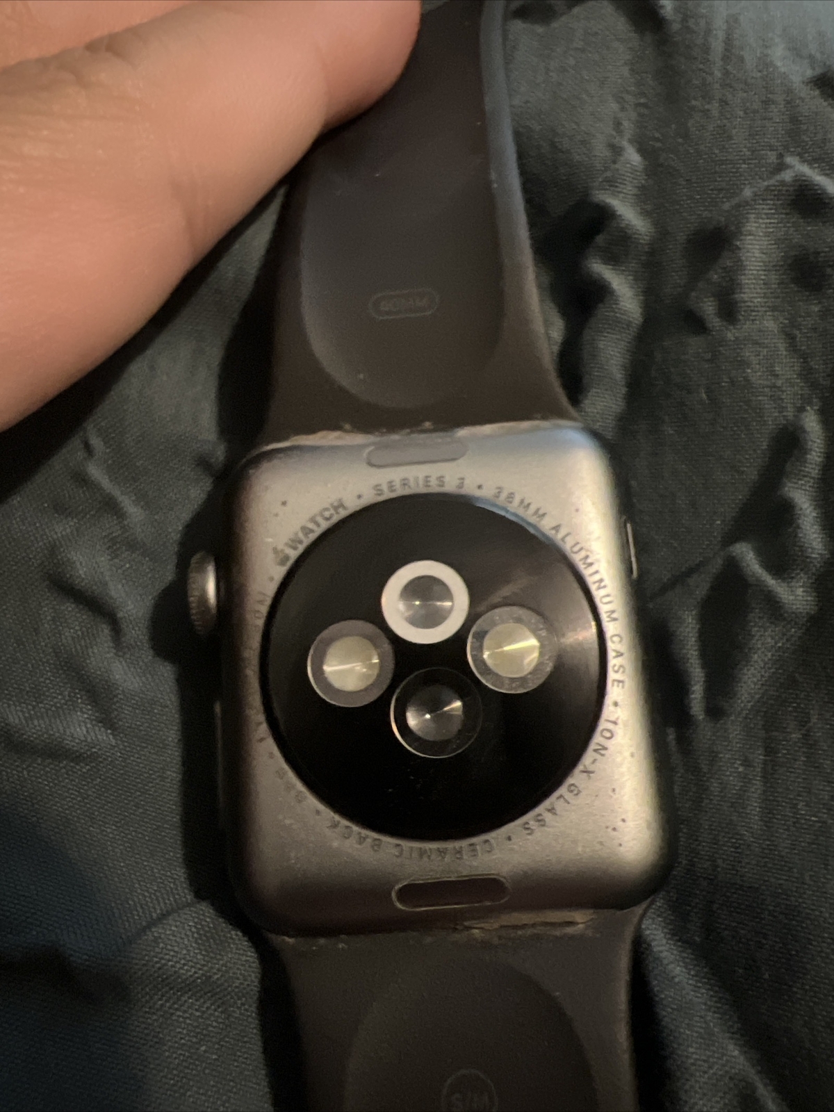 Apple Watch Series 3 38mm Space Gray Aluminium Case with Gray Sport Band (GPS) –