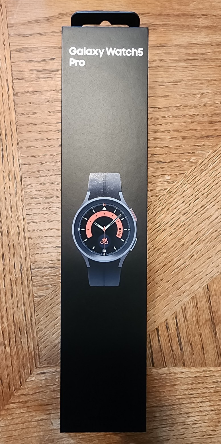 Samsung Galaxy Watch5 Pro 45mm SM-R925U Verizon LTE 16GB Black. With accessories