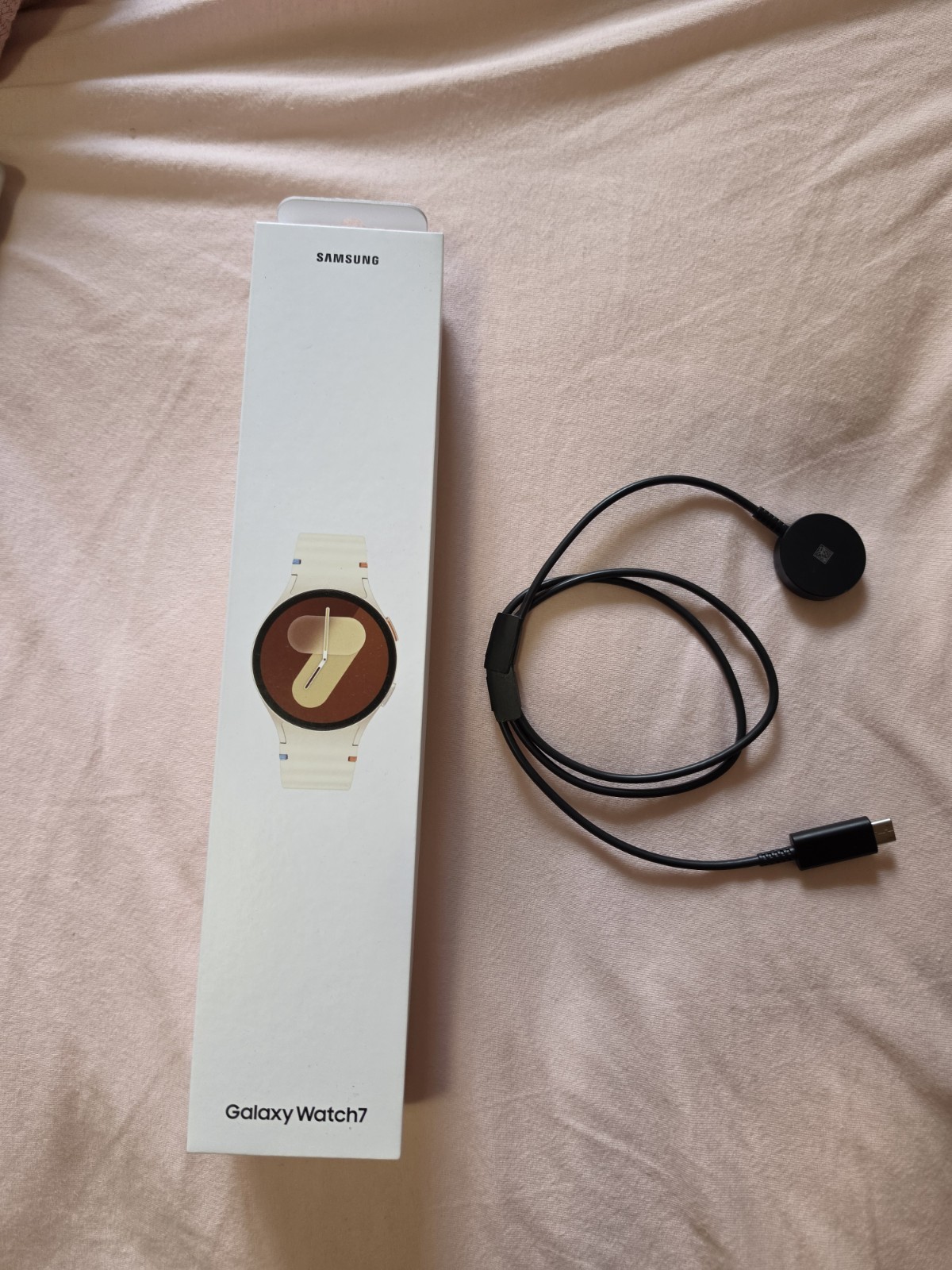 Samsung-Galaxy Watch7 Aluminum Smartwatch 40mm BT – Cream