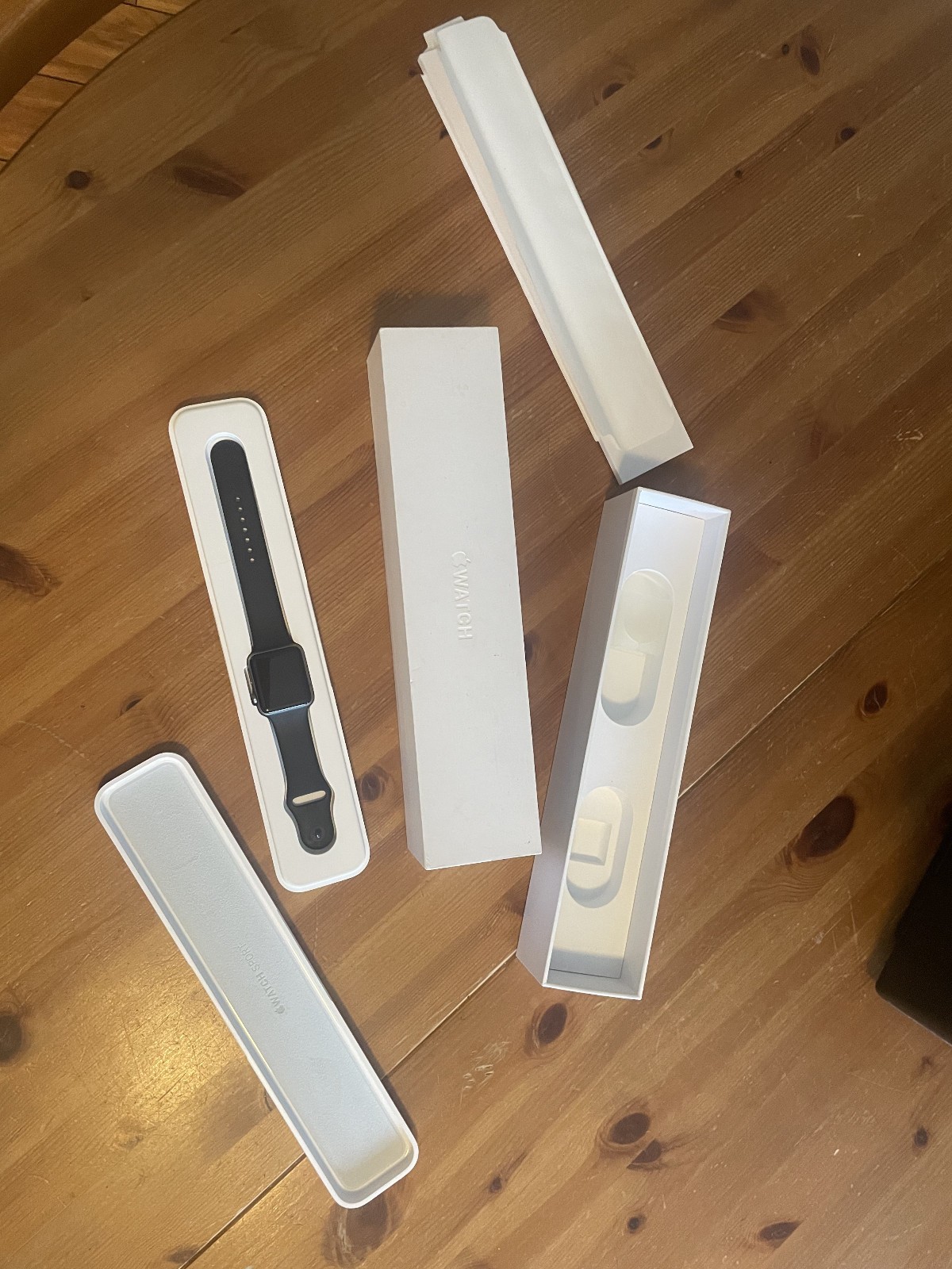 APPLE WATCH 42MM 5 GREY ALL BLACK SPORTS- PARTS ONLY-IN BOX W EXTRA BAND