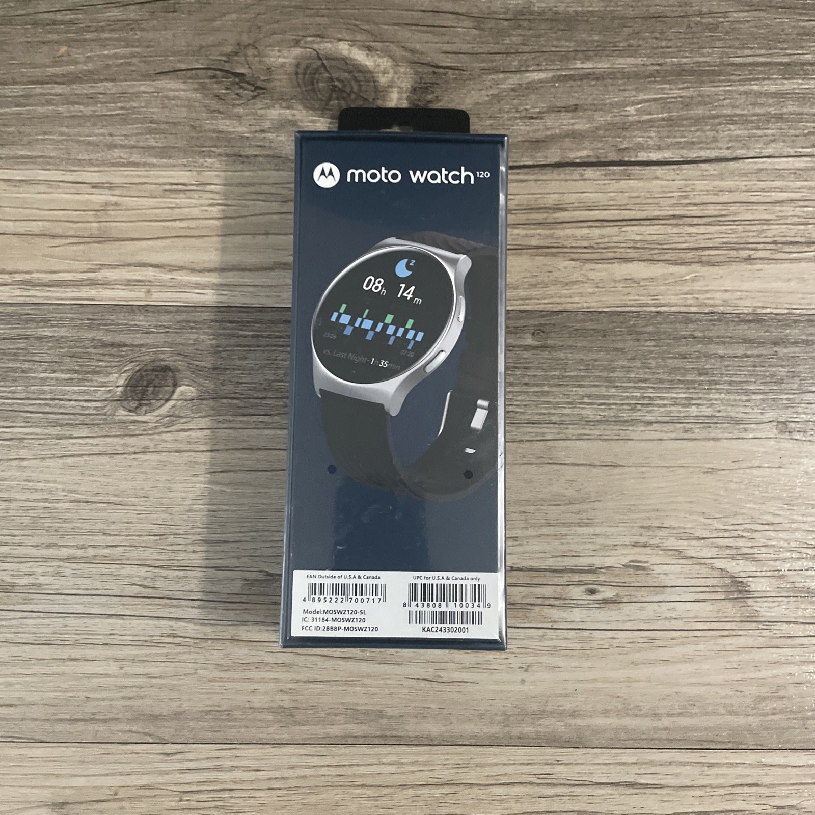 Motorola Moto 120 Bluetooth Smartwatch GPS Fitness Tracker (Glacier Silver)
