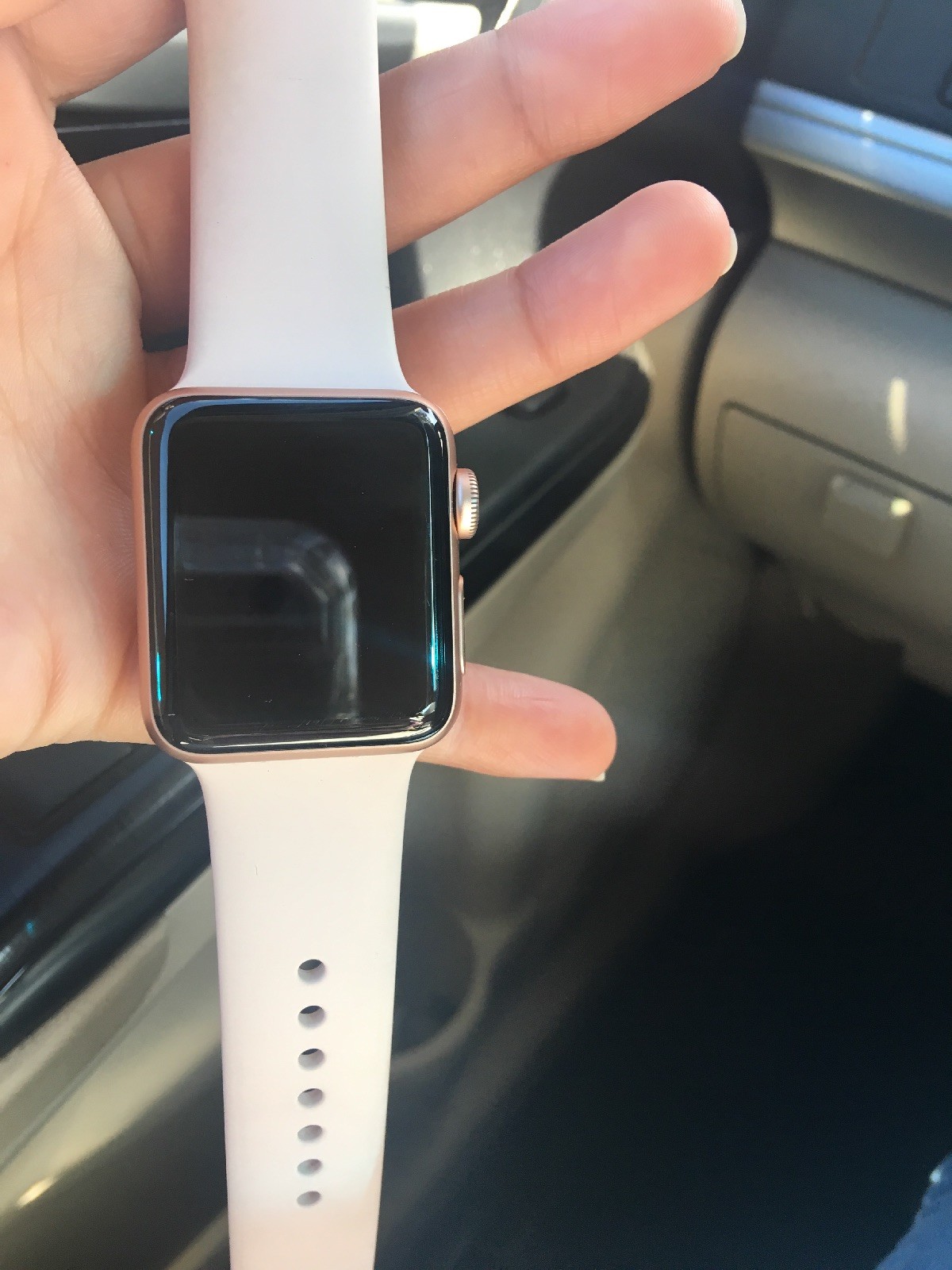 Apple Watch Series 3 38mm Gold Aluminium Case with Pink Sand Sport Band (GPS) –
