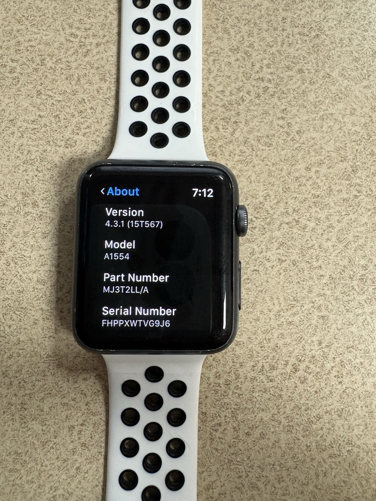 Apple Watch Series 2 GPS 42mm Black Aluminum Case White Silicone Band