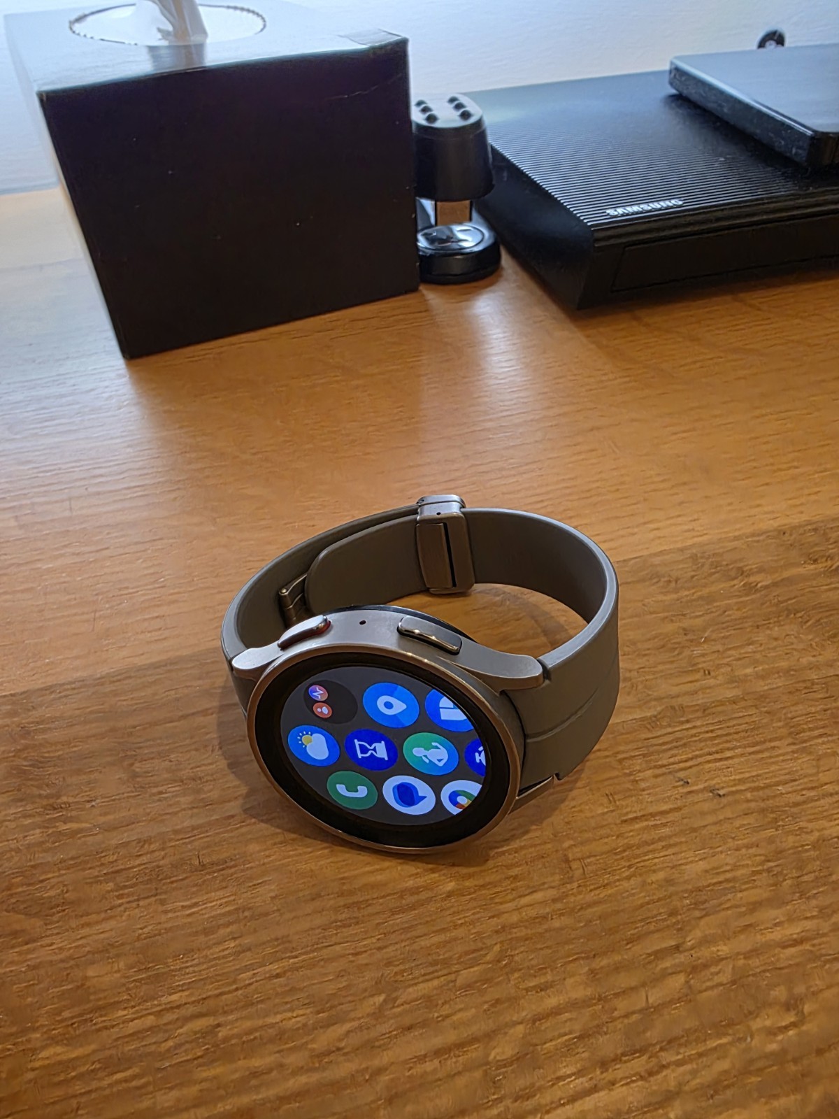 Samsung Galaxy Watch5 Pro SM-R920 45mm Titanium Case with D-Buckle Sport Band