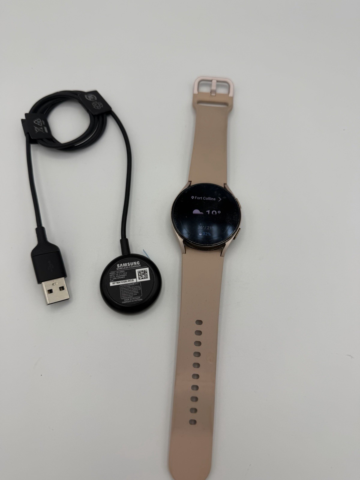 Samsung Galaxy Watch 4 GPS LTE 40mm Rose Gold Aluminum Watch (SM-R865U)