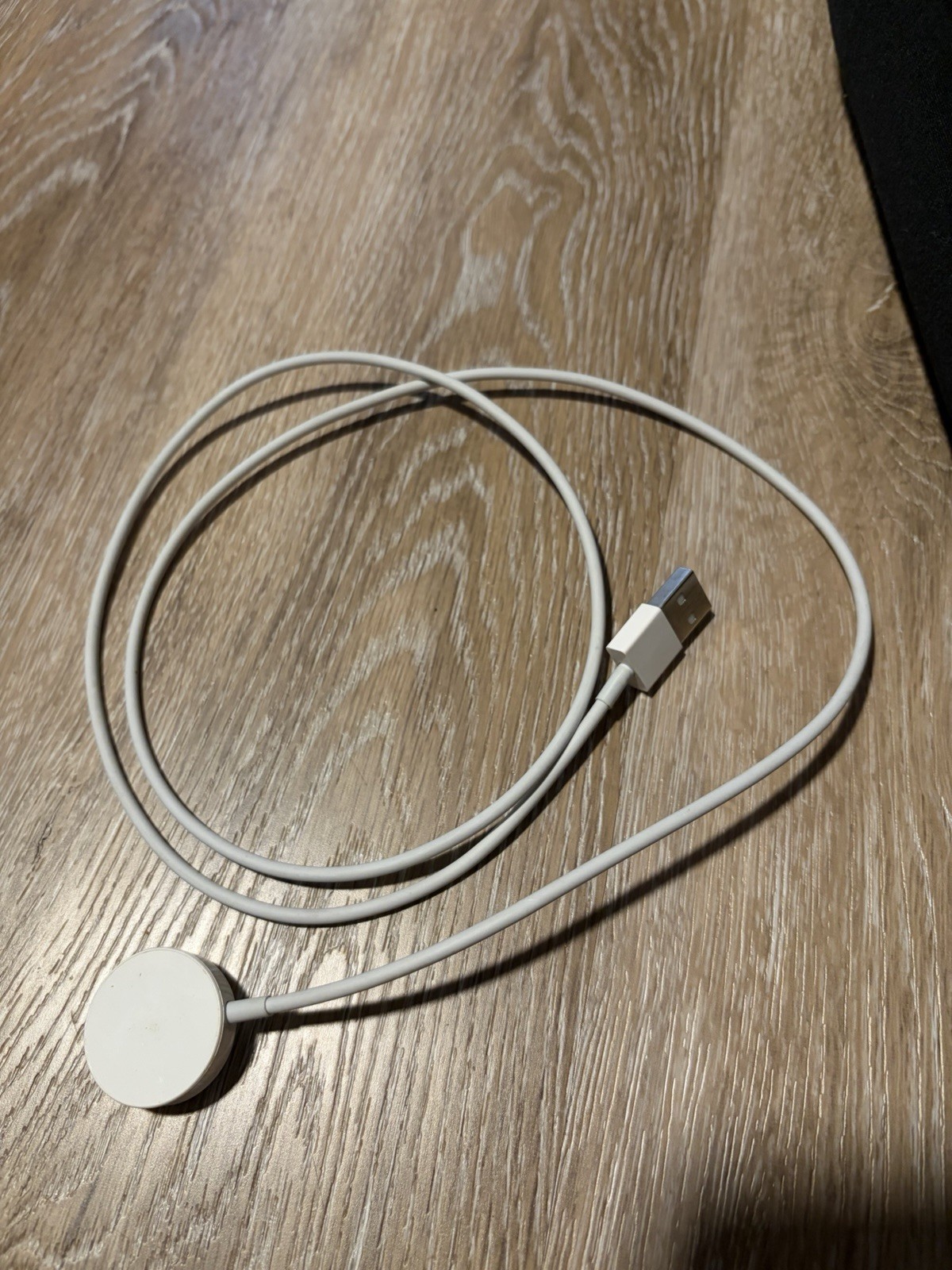 Apple Watch SE 40MM First Gen Rose Gold Bundle Factory Reset Unlocked