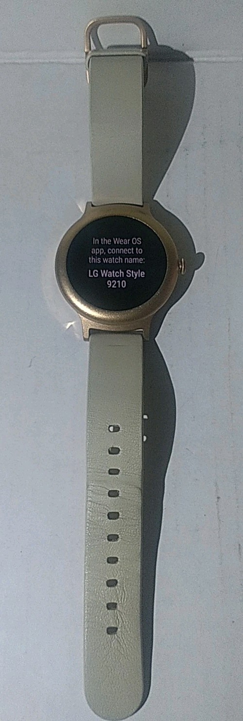 LG Smart Watch LGW270 Rose Gold Unisex GPS WIFI Capable Working Excellent Cond.
