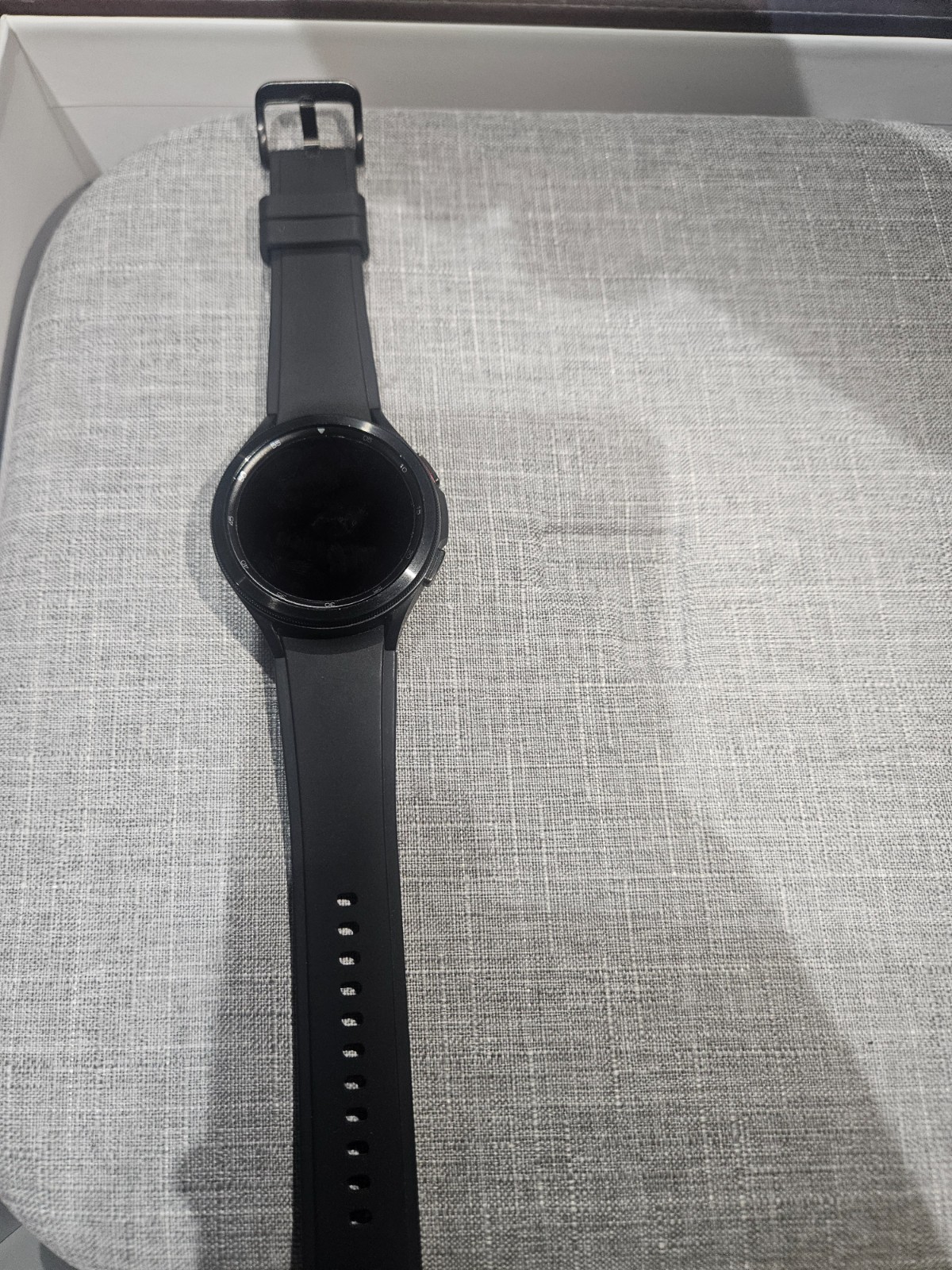 Samsung Galaxy Watch4 Classic SM-R895 46mm Stainless Steel Case with Ridge-Sport