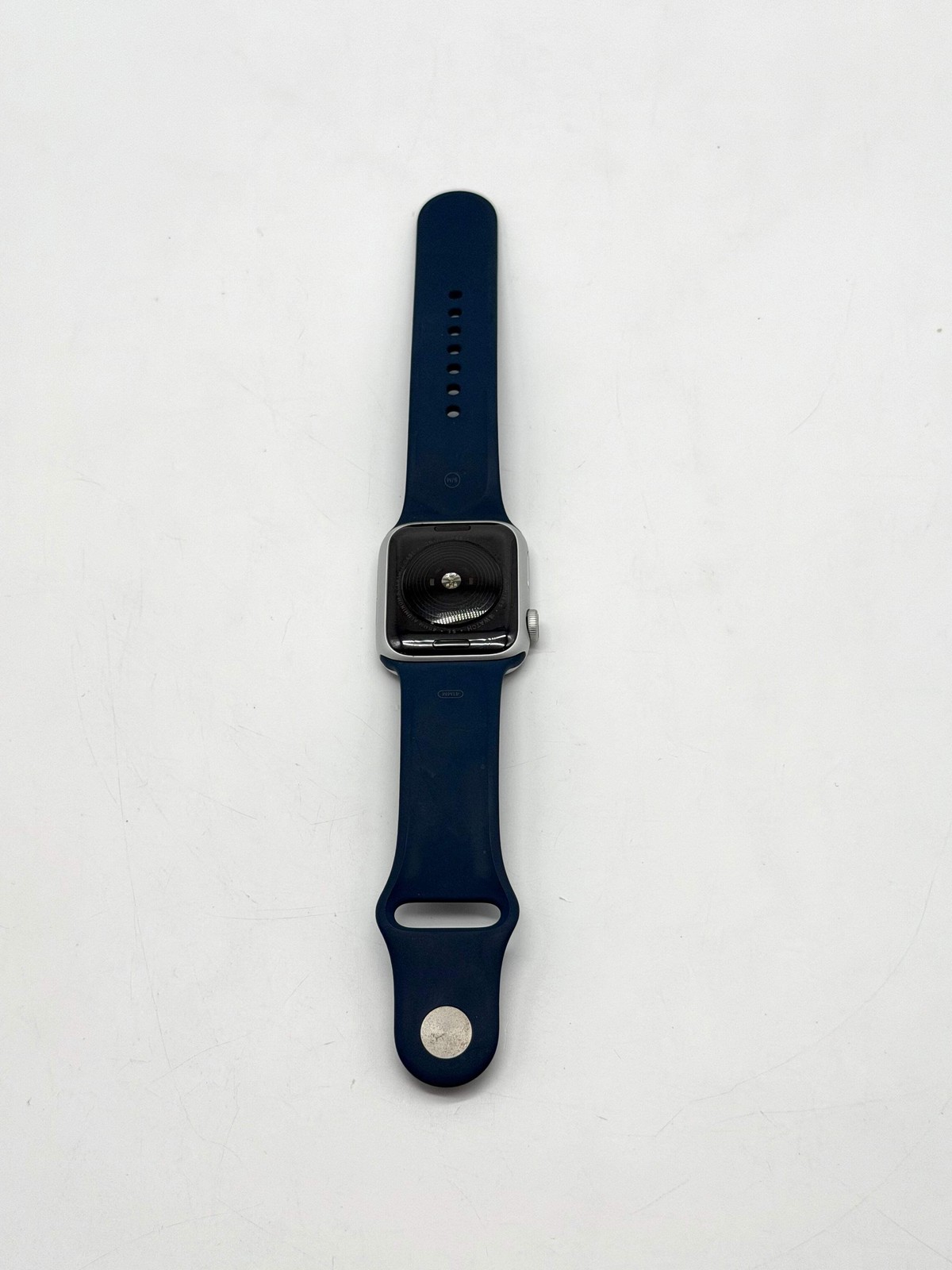 2020 Unlocked Apple Watch SE A2353 40mm Silver w/ Box