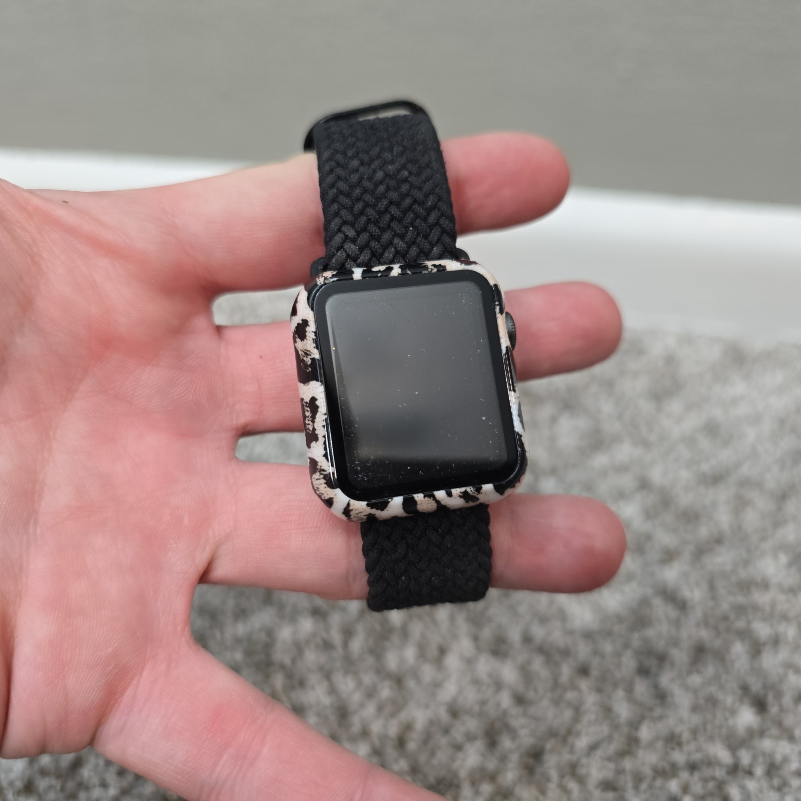 Apple Watch Series 1 38mm Space Gray Black Band UNTESTED AS IS PARTS REPAIR
