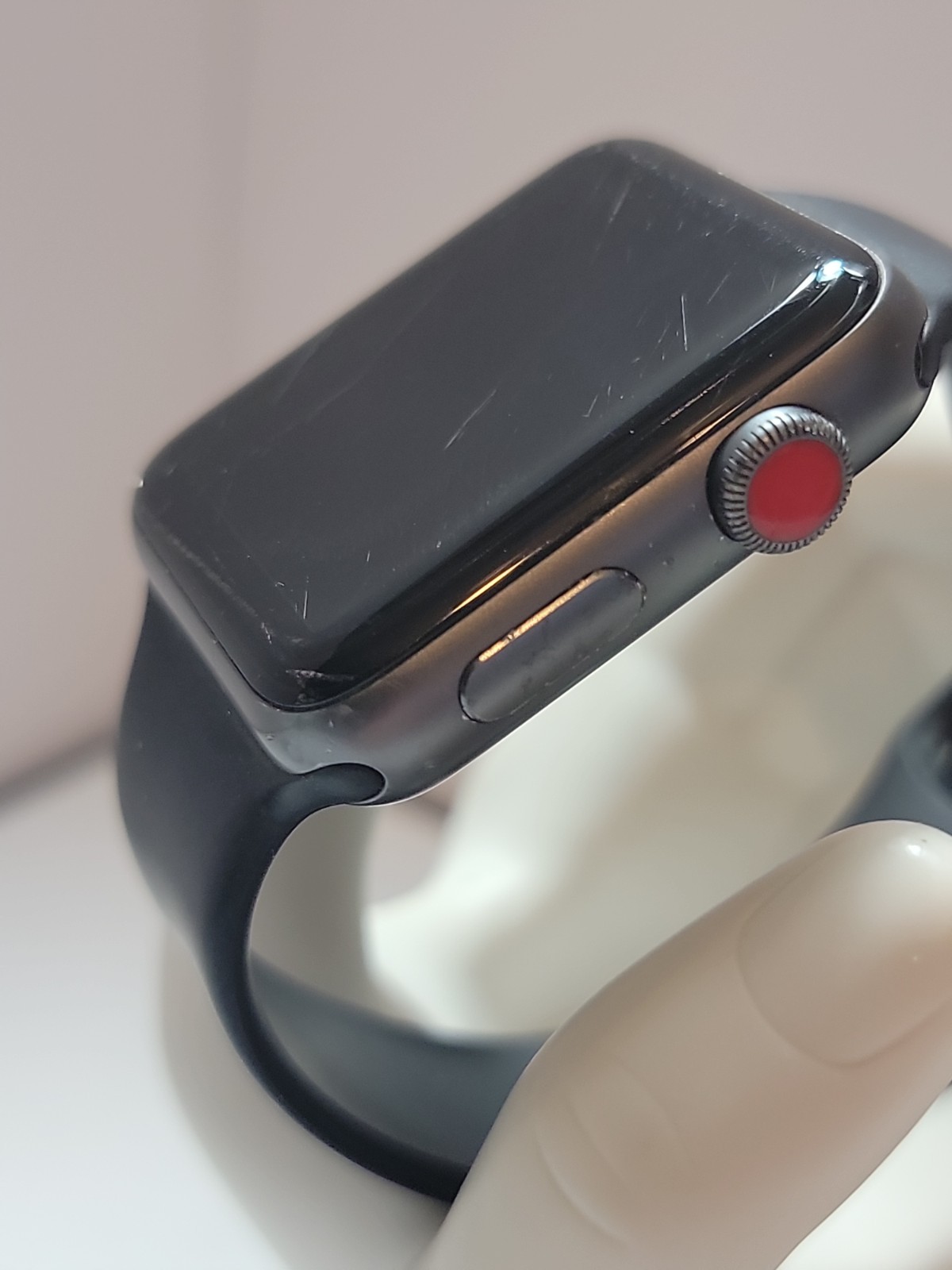 Apple Watch Series 3 42mm Aluminum GPS LTE Space Gray Black Band M/L Scratched