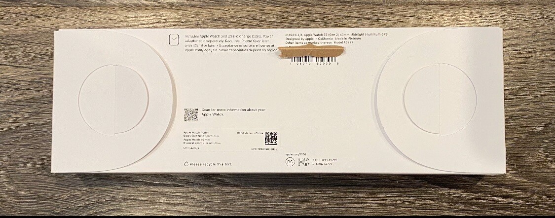 Brand New – Sealed Apple Watch SE (GEN 2) 40mm Midnight Aluminum with Nike band