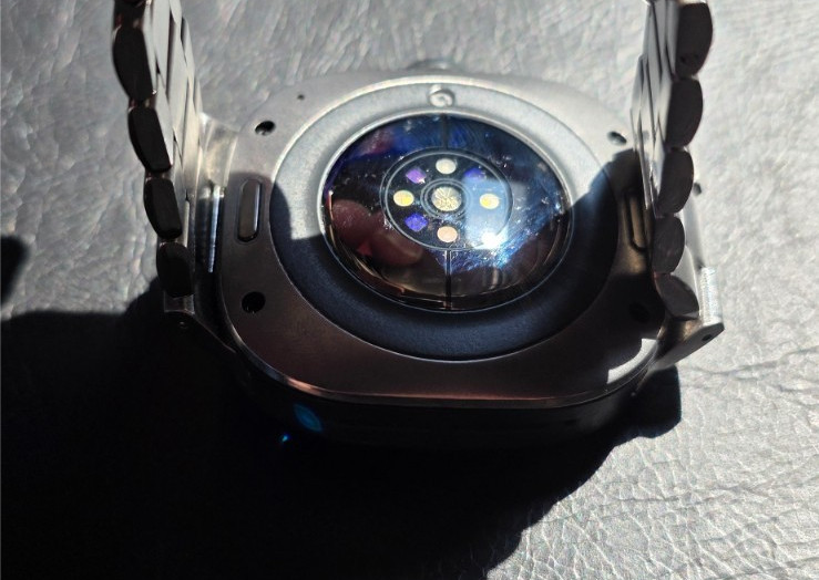 Samsung Galaxy Watch Ultra 47mm Titanium Silver With Accessories