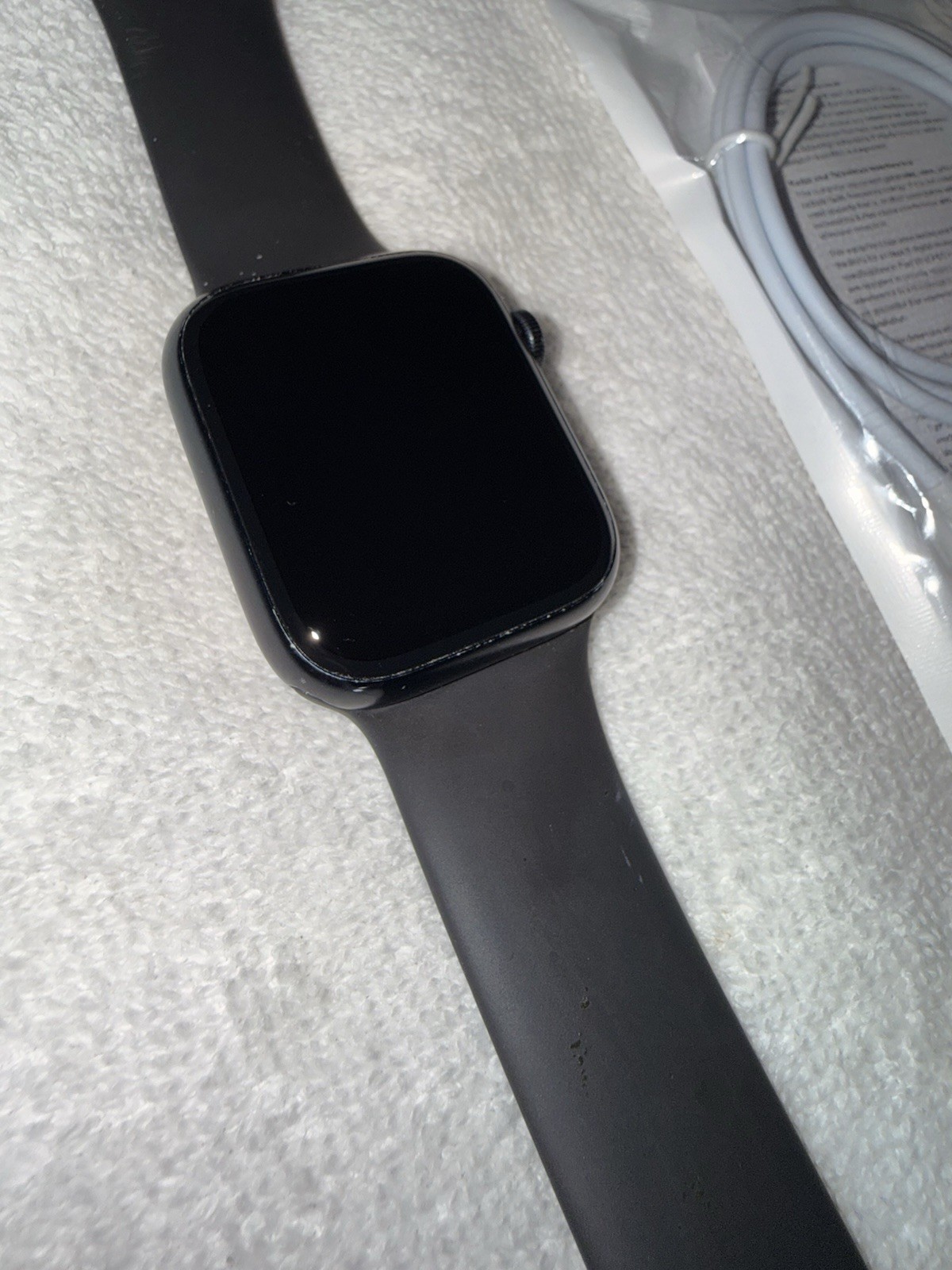 Apple Watch Series 9 45mm Aluminum Case with Sport Band (GPS+CELLULAR)