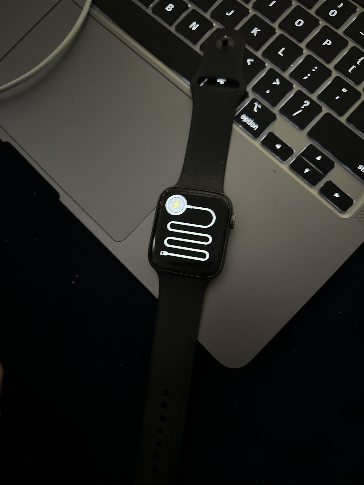 Apple Watch Series 4 44mm Space Gray Aluminum Case Black Sport Band (MTUW2LL/A)