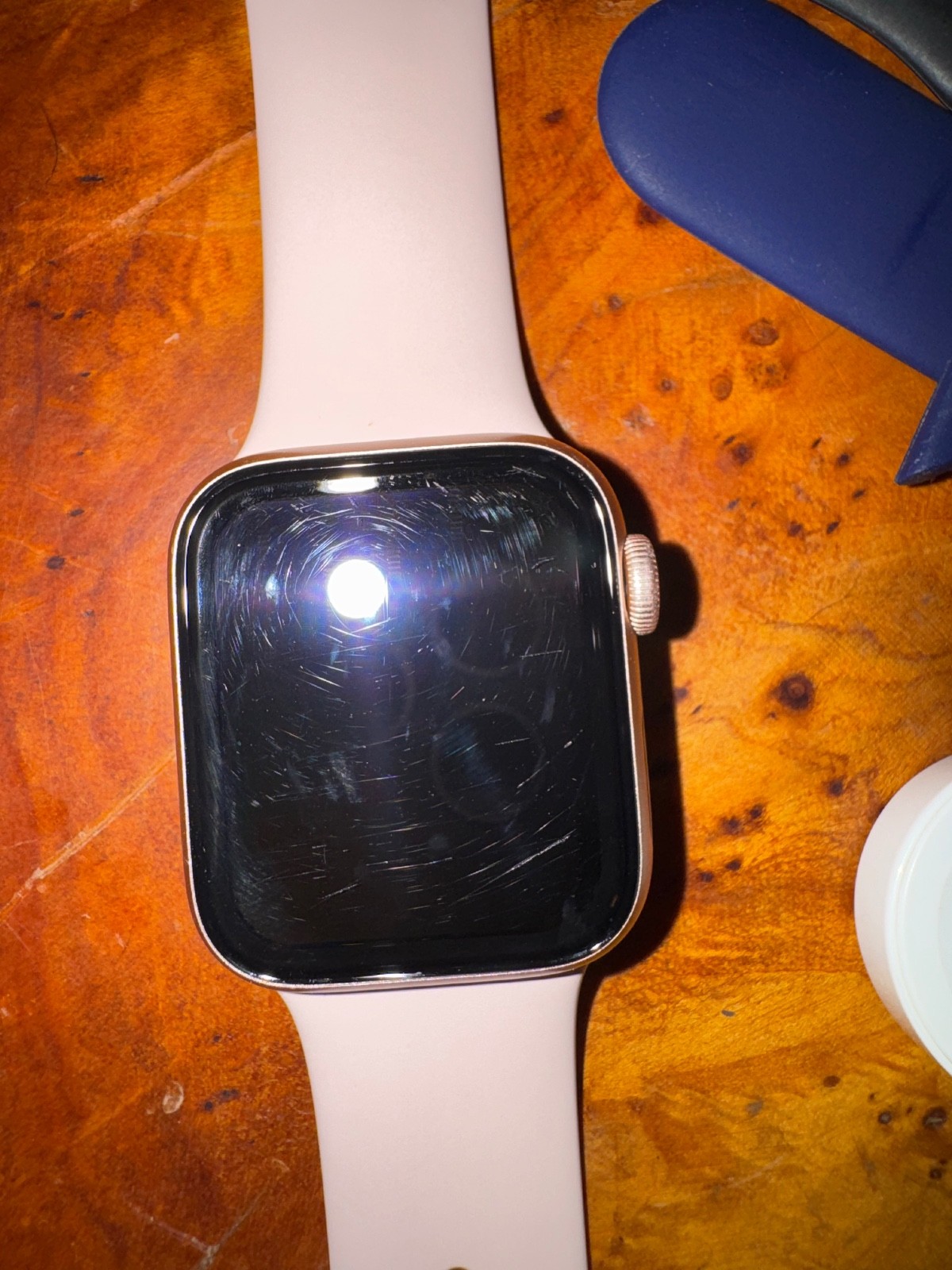 Apple Watch Series 4 40 mm Aluminum Case with Pink Sand Sport Band (GPS…