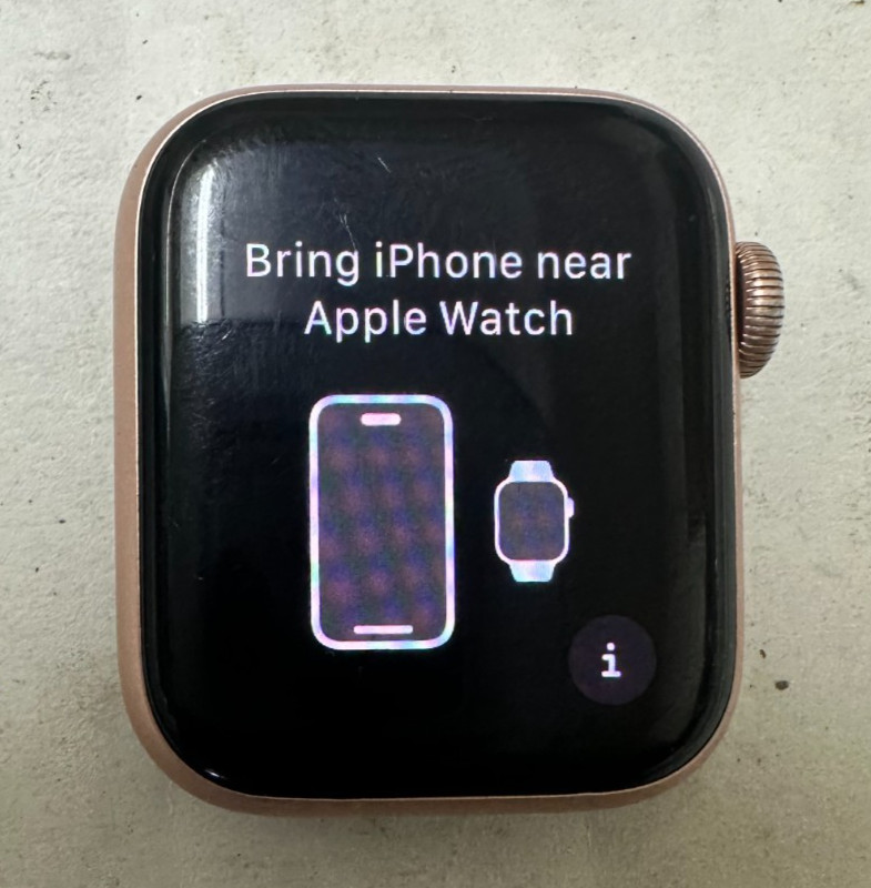 Apple Watch Series 6, 40mm, GPS+LTE-Rose Gold, Locked for Parts SN: GY6G4GSBQ1XW