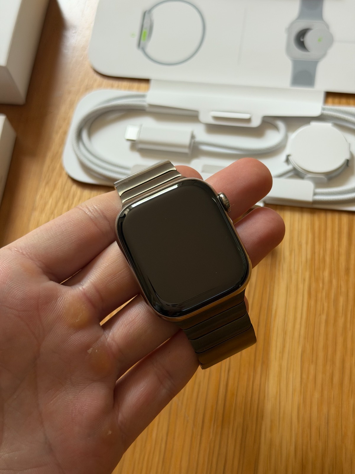 Apple Watch Series 10 GPS + Cellular 42mm Natural Titanium w/ Link Bracelet