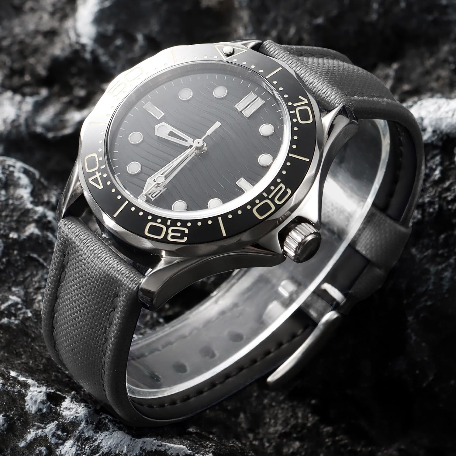 Quick Release Nylon Strap Compatible with 18mm/22mm Watches Silver Buckle