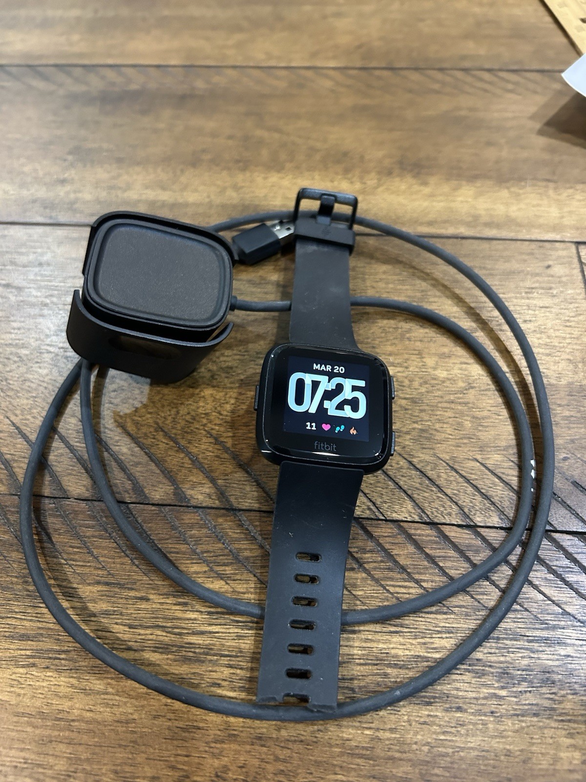 Fitbit Versa 2 40mm Black Silicone Band Smartwatch Bluetooth 4GB