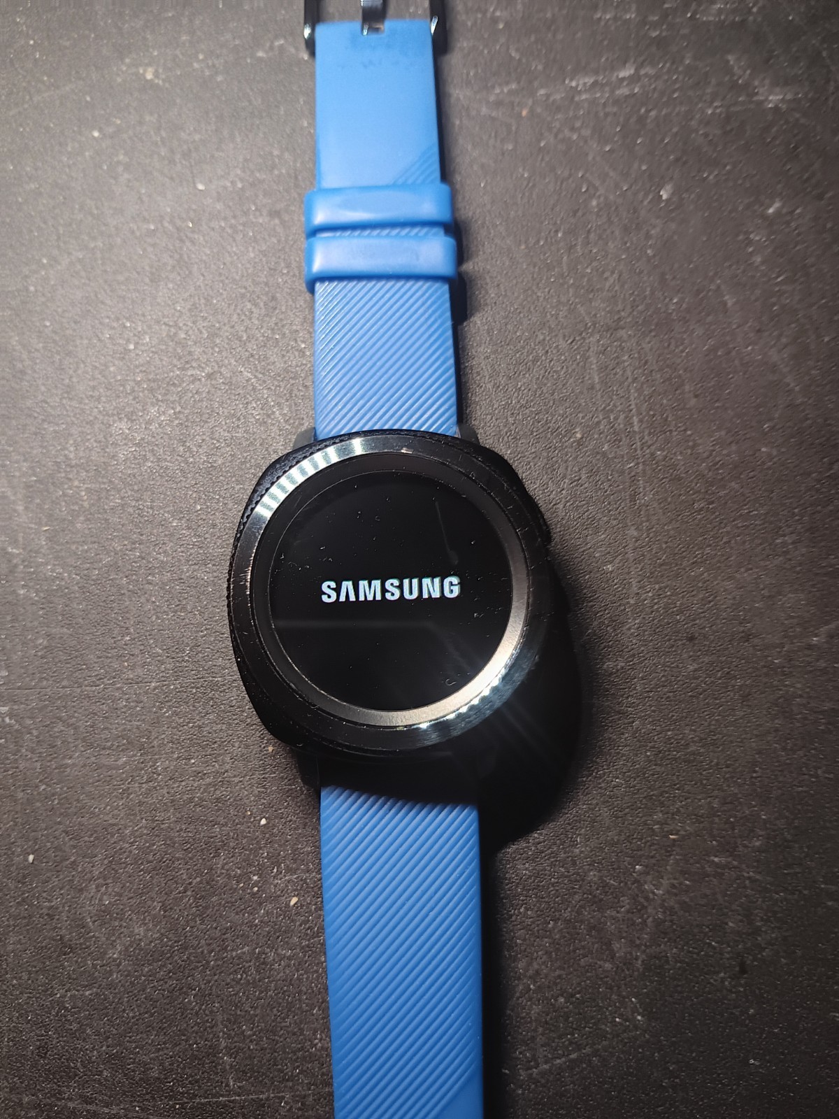 Samsung Gear Sport 44.6mm Black Case Silicone Band Classic Buckle – (SM-R600)