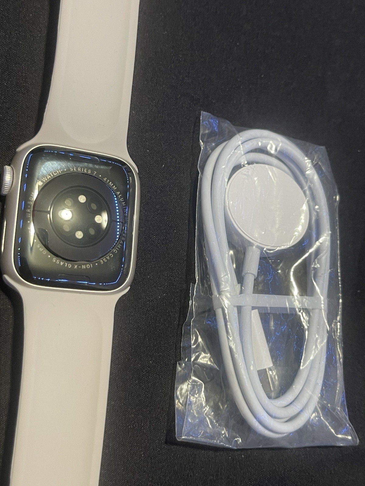 Apple Watch Series 7 45mm GPS+Cellular, 32GB