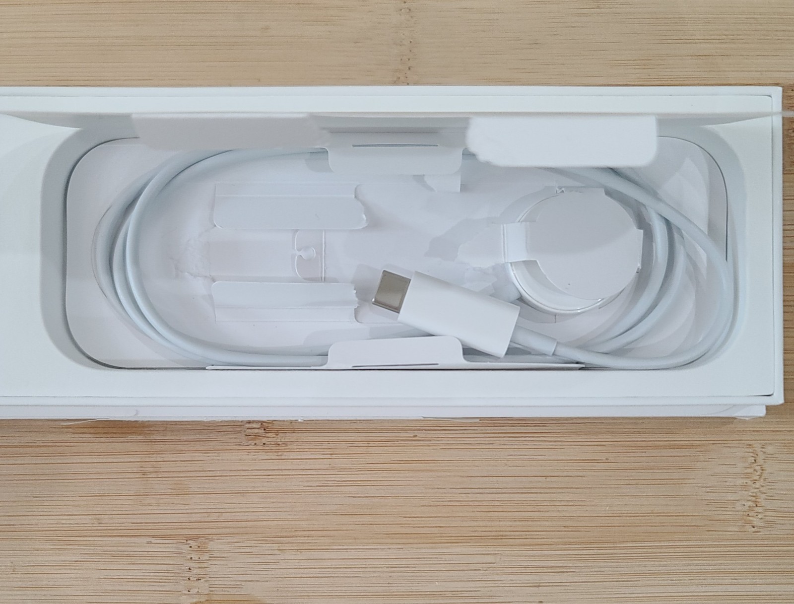 Apple Watch SE 2nd Gen GPS 40mm Midnight Case w Sport Band S/M MXE73LL/A 2024