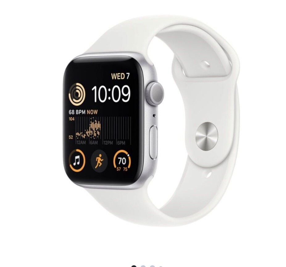 Apple Watch SE 44mm Space Gray Aluminum Case with Black Sport Band – Regular.…  