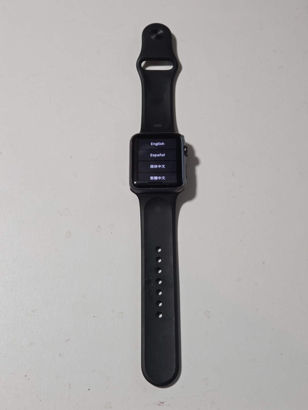 Apple Watch Sport 42mm Space Gray 7000 Series A1554 Black Band Code 16