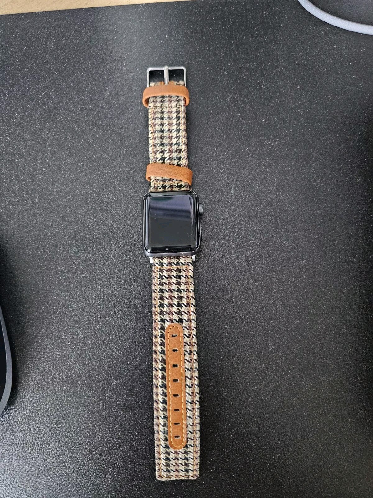 APPLE Watch Series 3 GPS – 38MM Aluminum Case A1858 – Silver