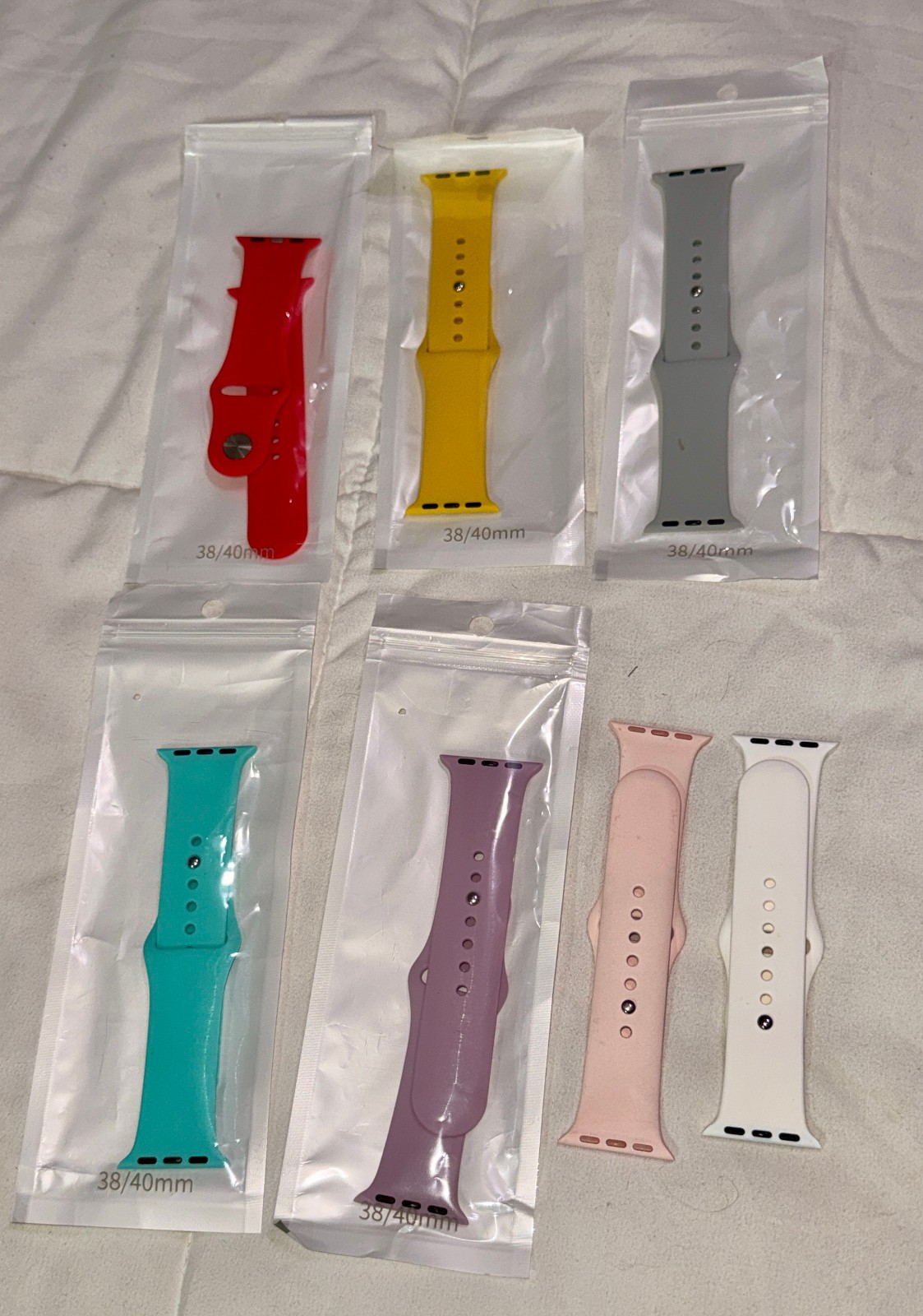 Apple Watch Series 5 40mm GPS Rose Gold Bundle + 5 Bands + Case 5 Protectors