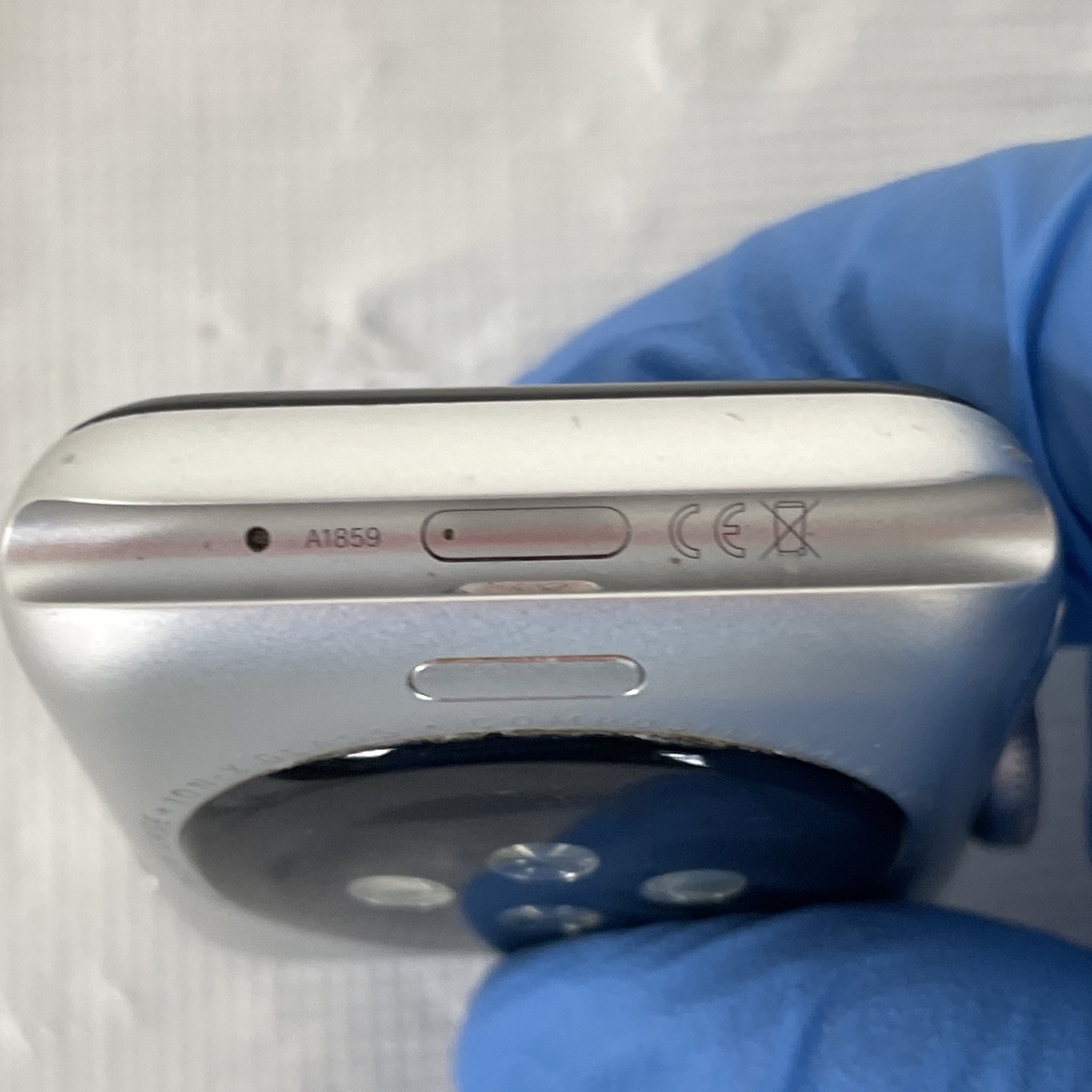 Apple Watch Series 3 Silver Aluminum – A1859 | No Wristband