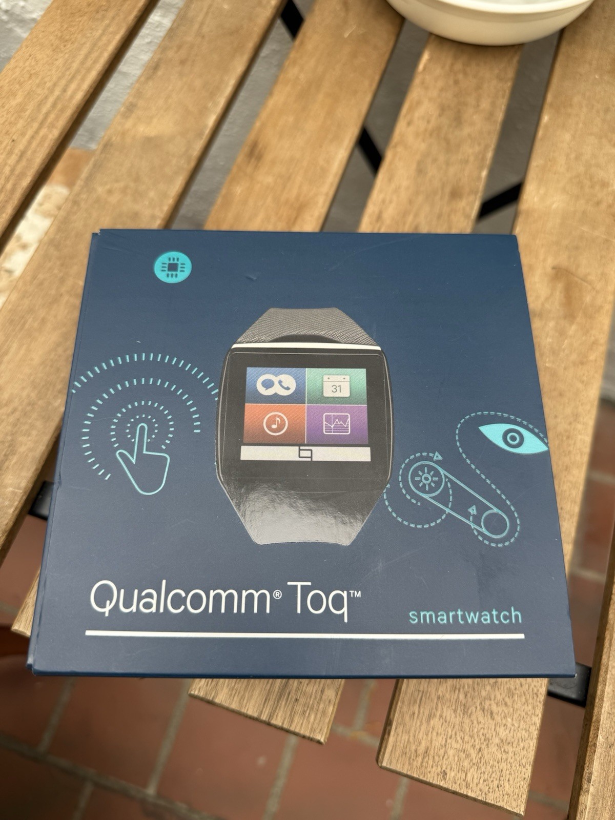 Qualcomm Toq Black Case Black Modern Buckle
