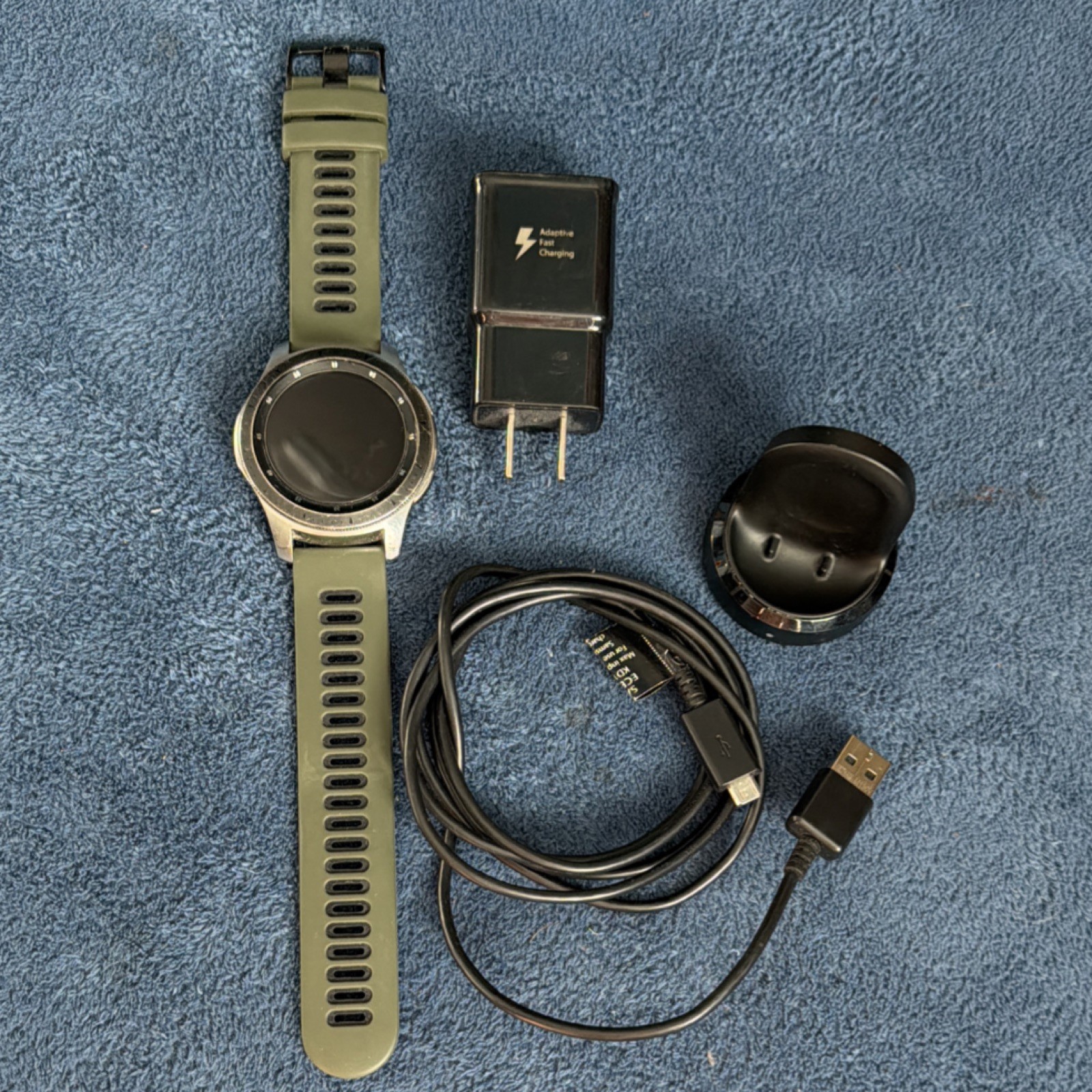 Samsung Galaxy Watch Silver 22mm, Green Silicone Band, Bluetooth, Wireless Char…