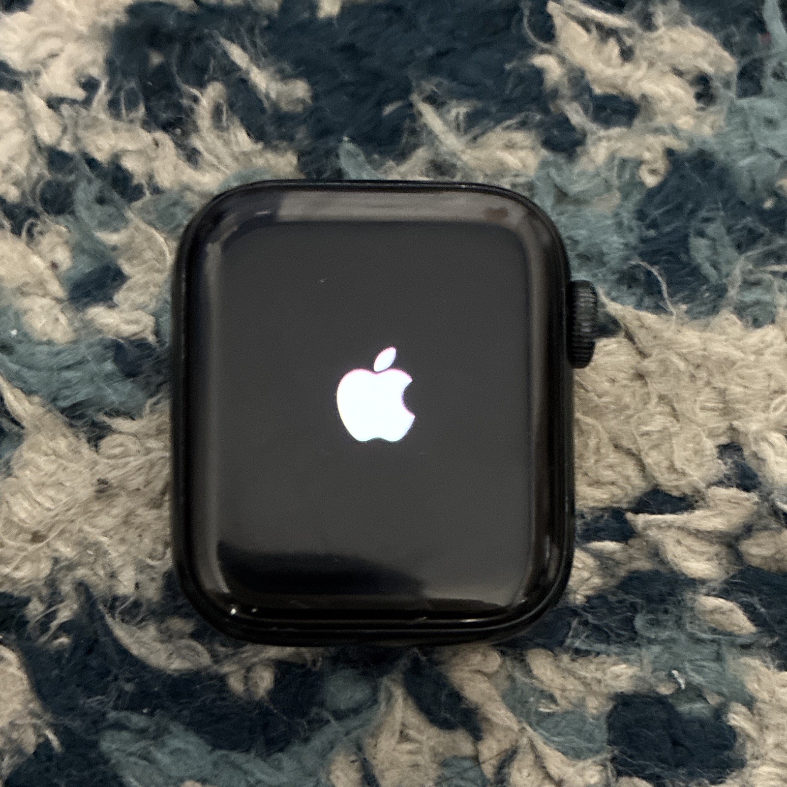 Apple Watch SE 2 40mm Black with Multicolored Bands and Sports Band