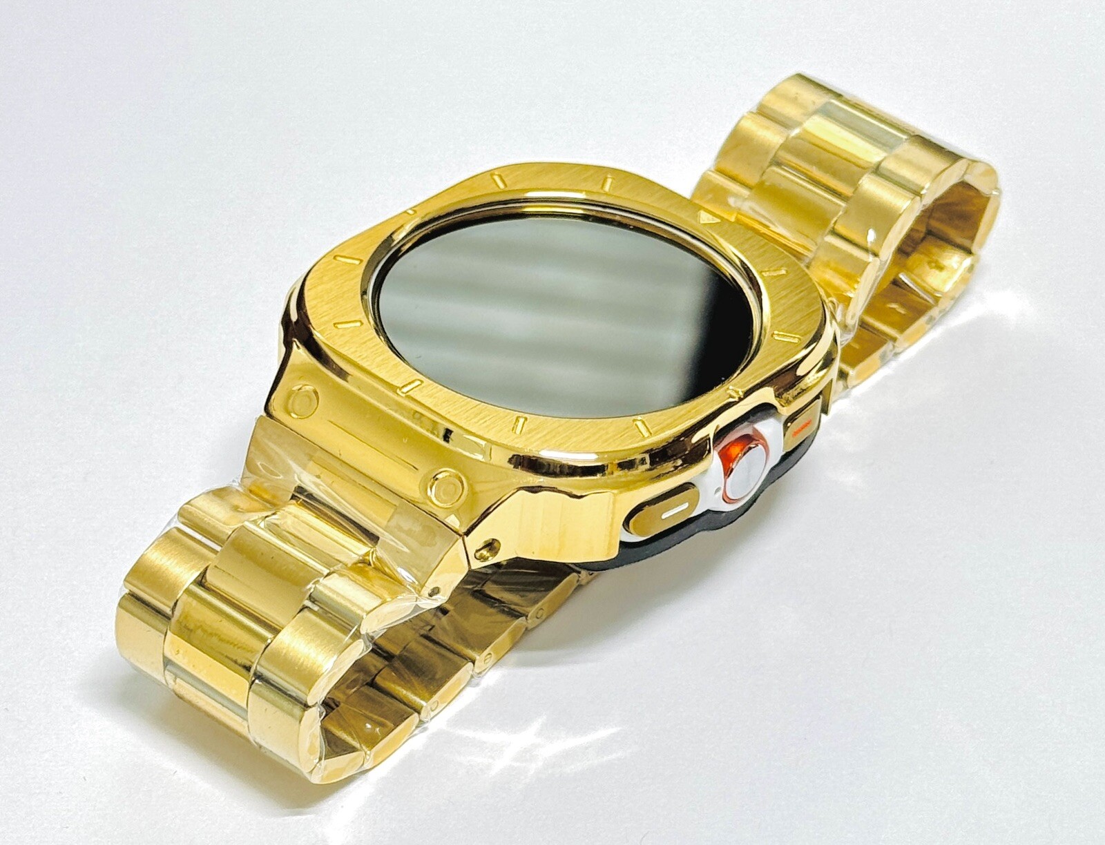 CUSTOM GOLD Samsung Galaxy Watch Ultra 47mm White 24k Gold Links Band