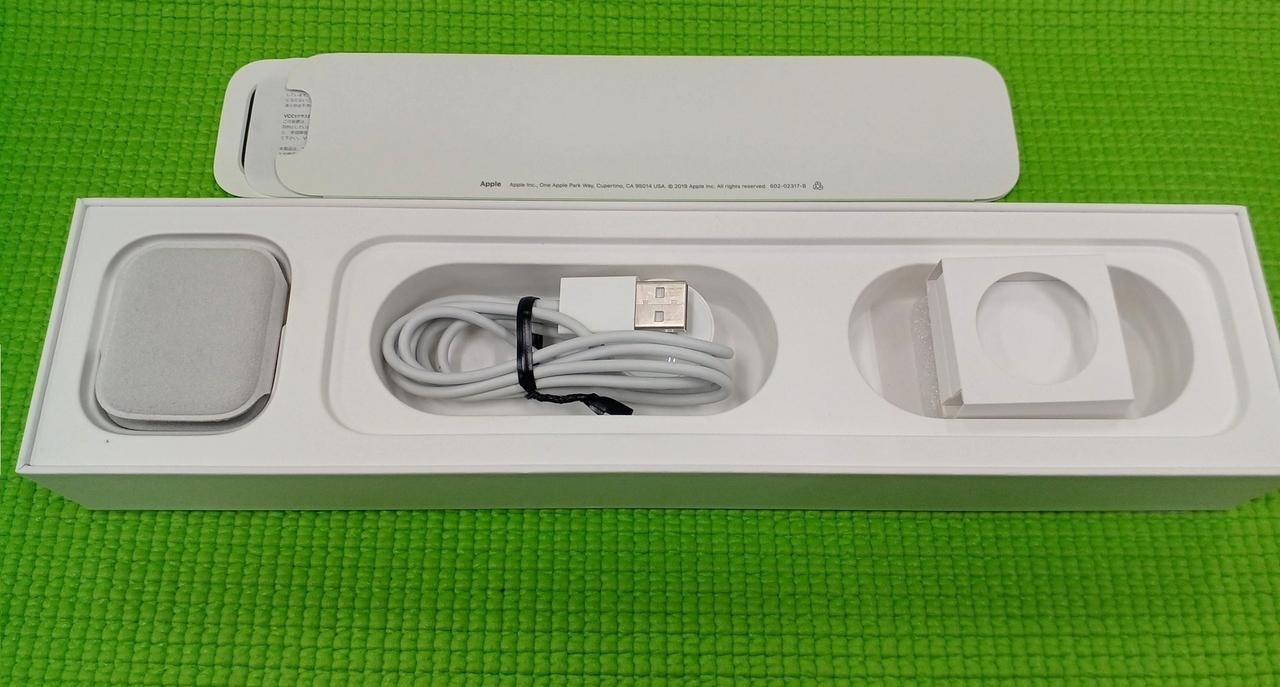 Apple Watch Series 5 MWT32J/A GPS 40mm Aluminum Silver Smartwatch
