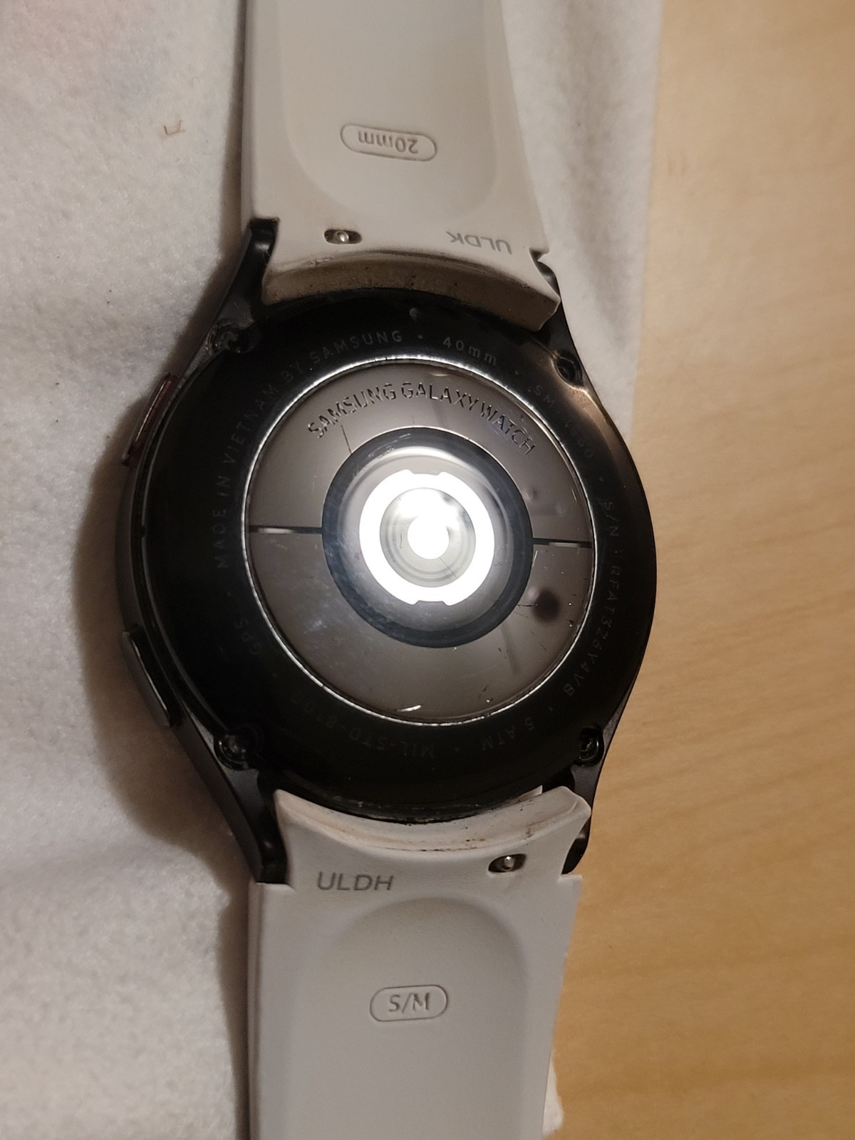 SAMSUNG GALAXY SMART WATCH •GPS• SM-R860 40mm. Used !!