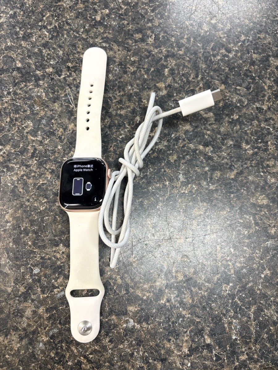 Used APPLE A3335 Smart Watch Series 11 42mm Rose Gold (QUI005248)