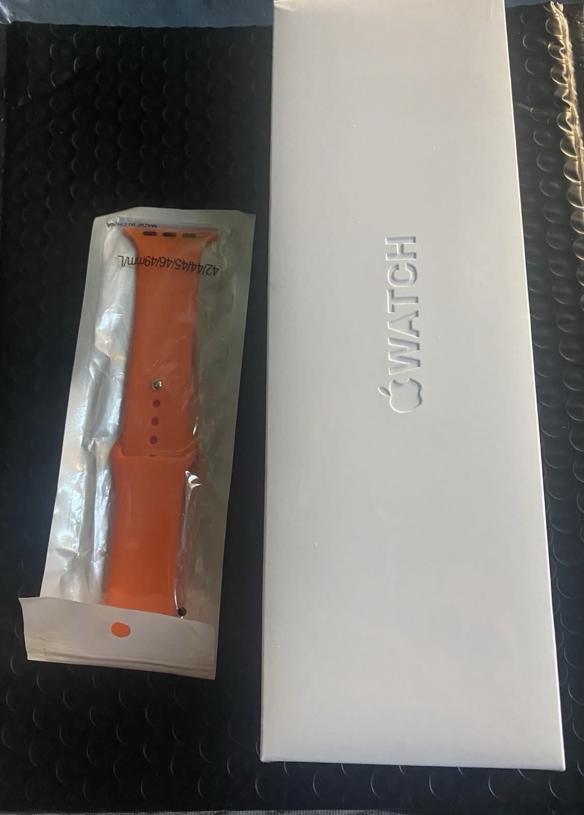 Android Watch Series 10 42mm Silver Aluminum 64GB w/ Orange Silicone Band